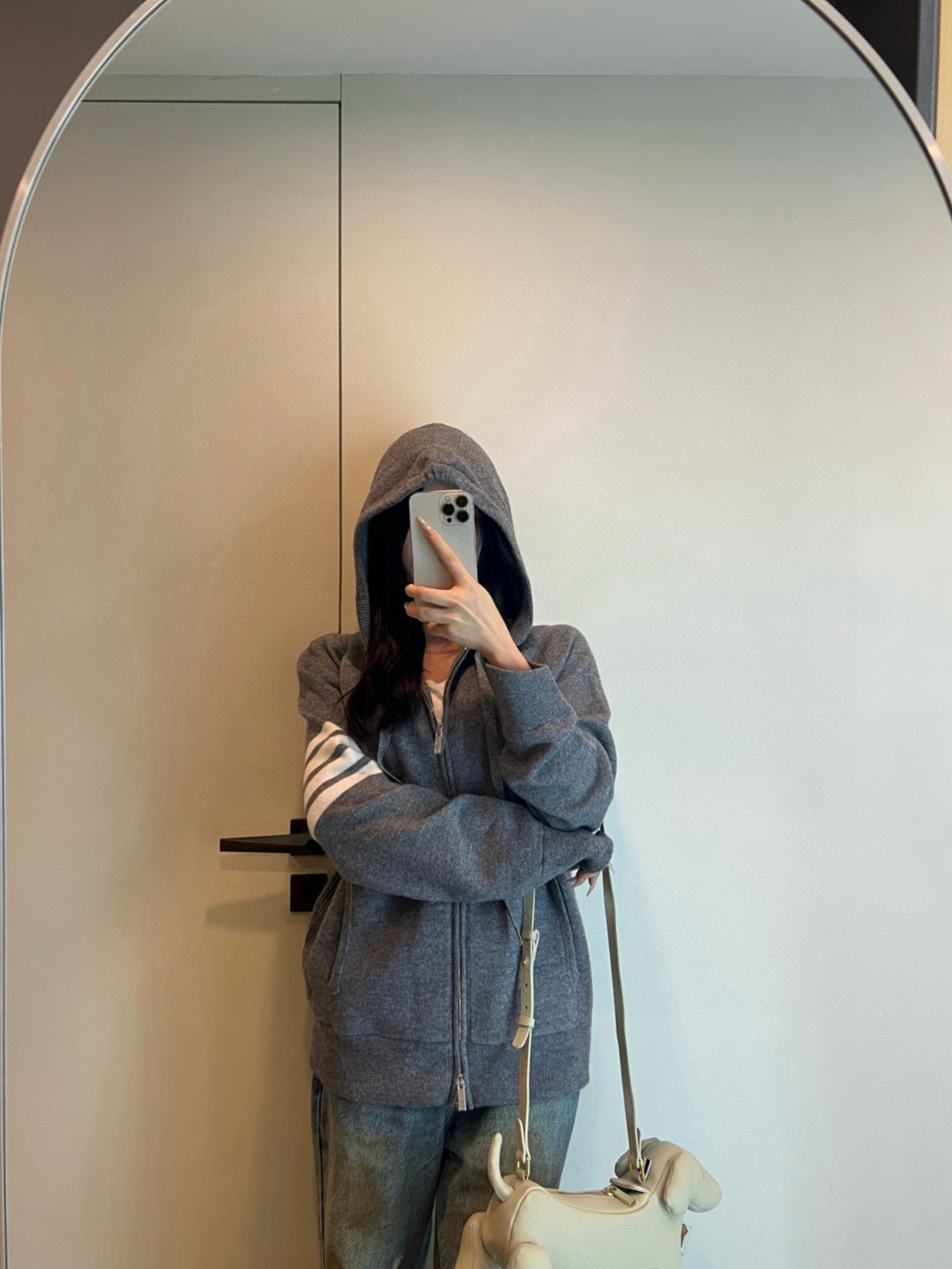 Thom Browne 톰브라운 클래식 사선완장 울 니트 후드 집업 4