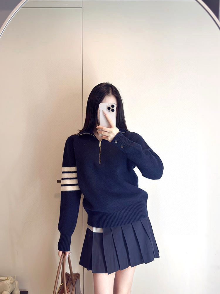 Thom Browne 톰브라운 양모 하프집업 스트라이프 니트 스웨터 1