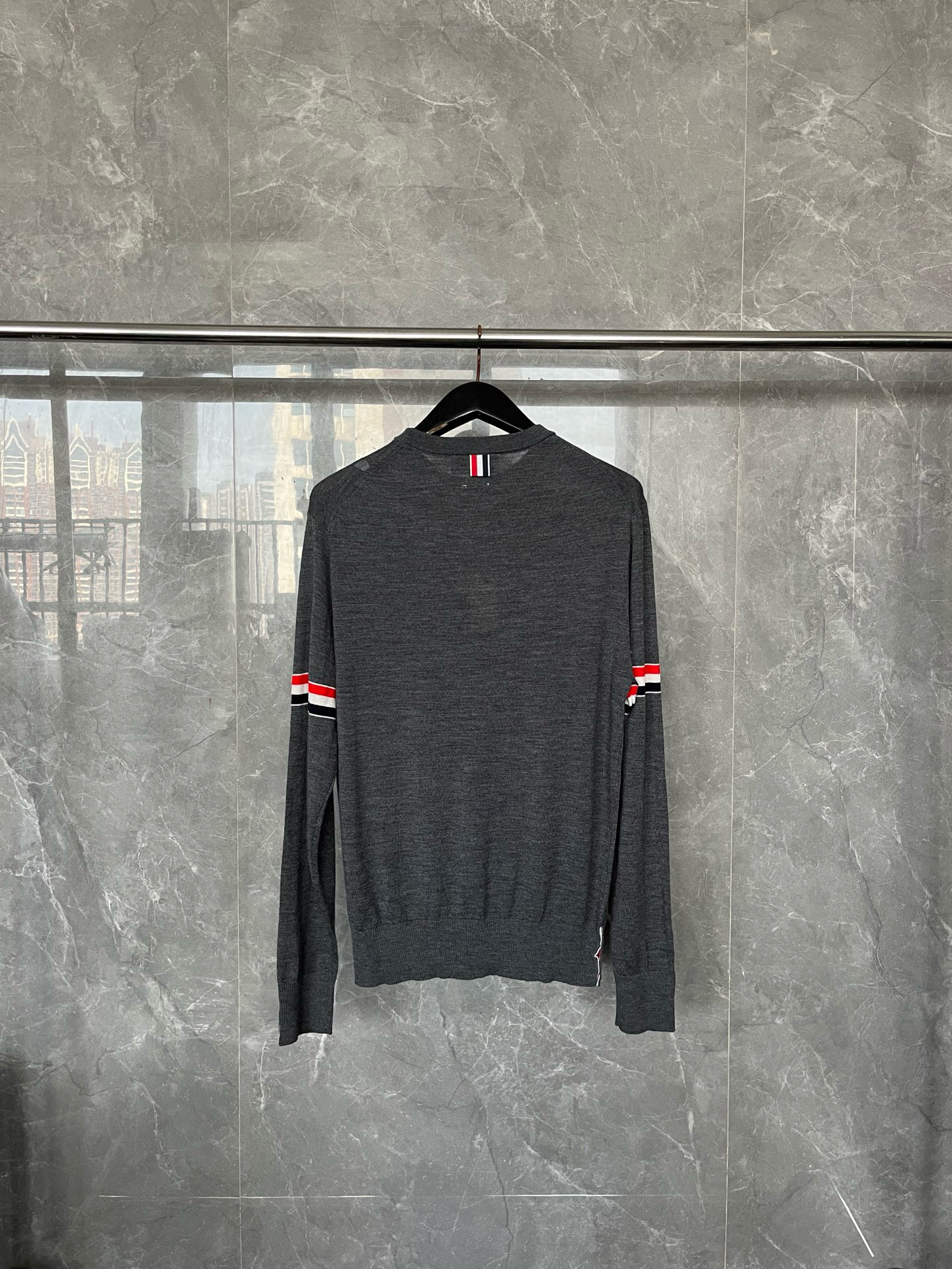 Thom Browne 톰브라운 더블 슬리브 스트라이프 메리노 울 라운드넥 니트 14