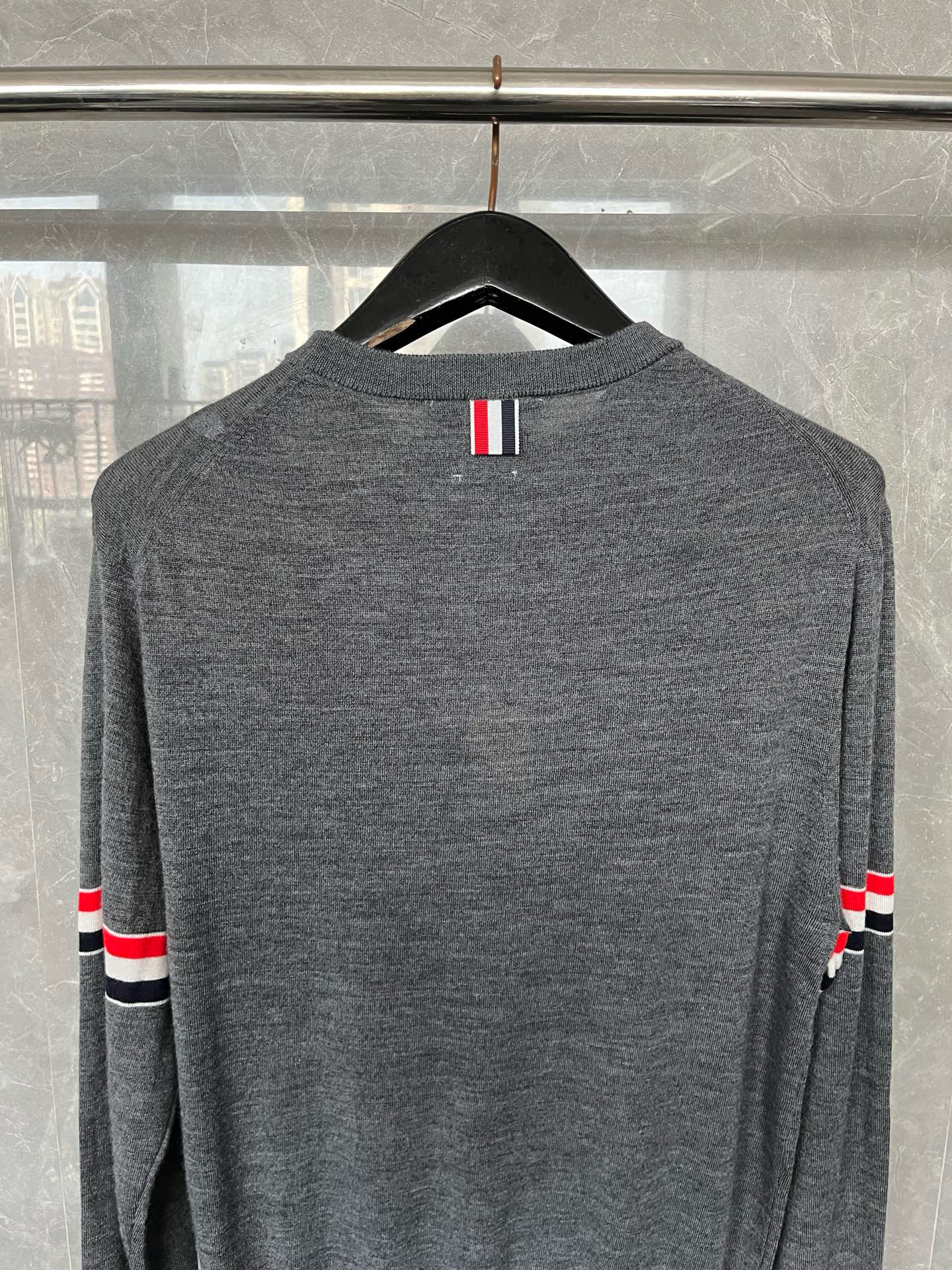 Thom Browne 톰브라운 더블 슬리브 스트라이프 메리노 울 라운드넥 니트 15