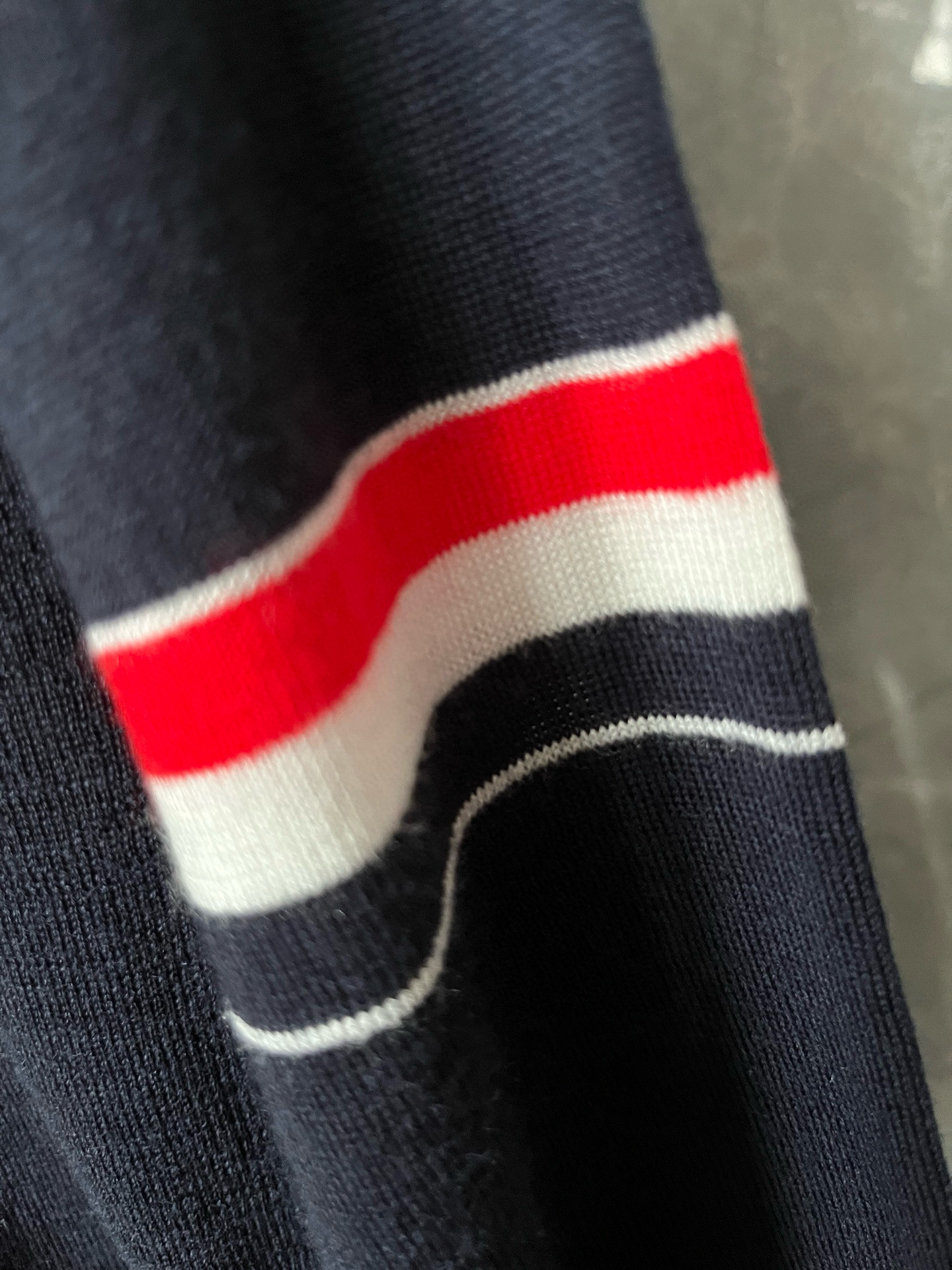 Thom Browne 톰브라운 더블 슬리브 스트라이프 메리노 울 라운드넥 니트 9