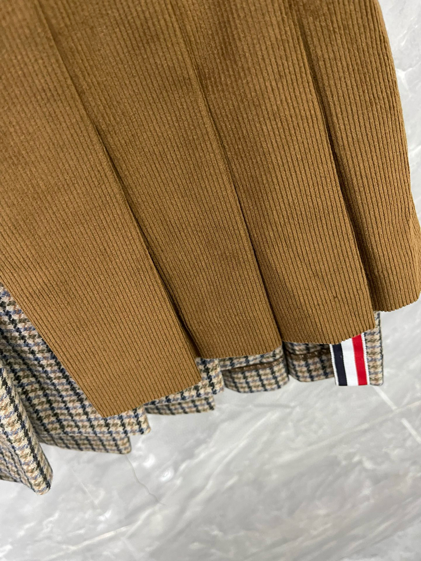 Thom Browne 톰브라운 클래식 체크 플리츠 랩 스커트 11