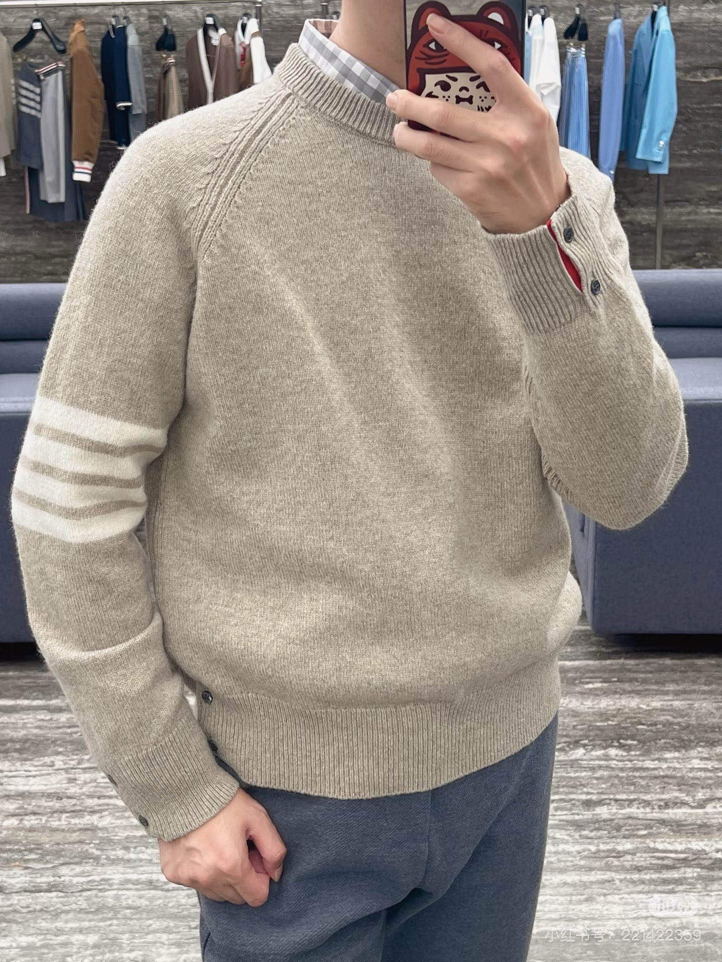 Thom Browne 톰브라운 사선 완장 라운드넥 울 니트 스웨터 2