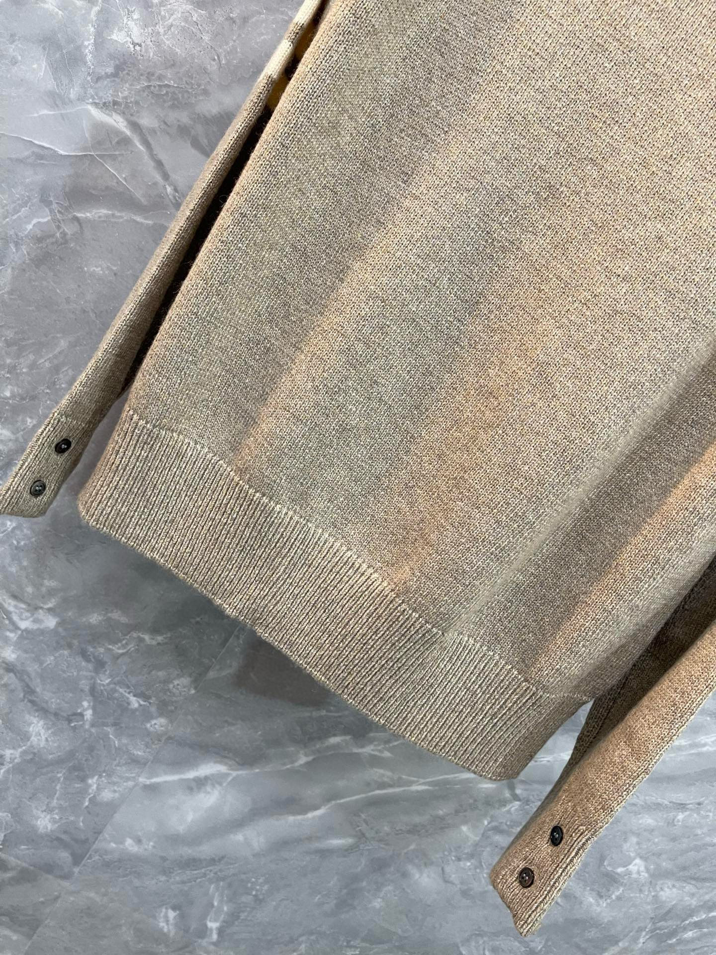 Thom Browne 톰브라운 사선 완장 라운드넥 울 니트 스웨터 16