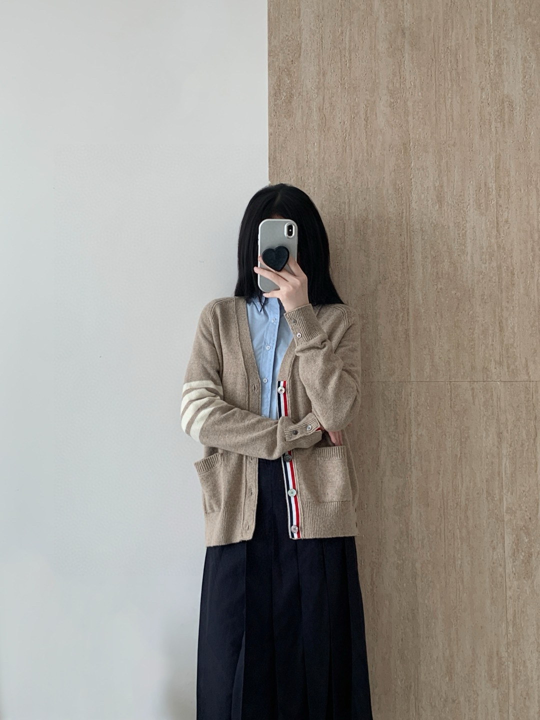 Thom Browne 톰브라운 사선 완장 스트라이프 울 가디건 베이지 21