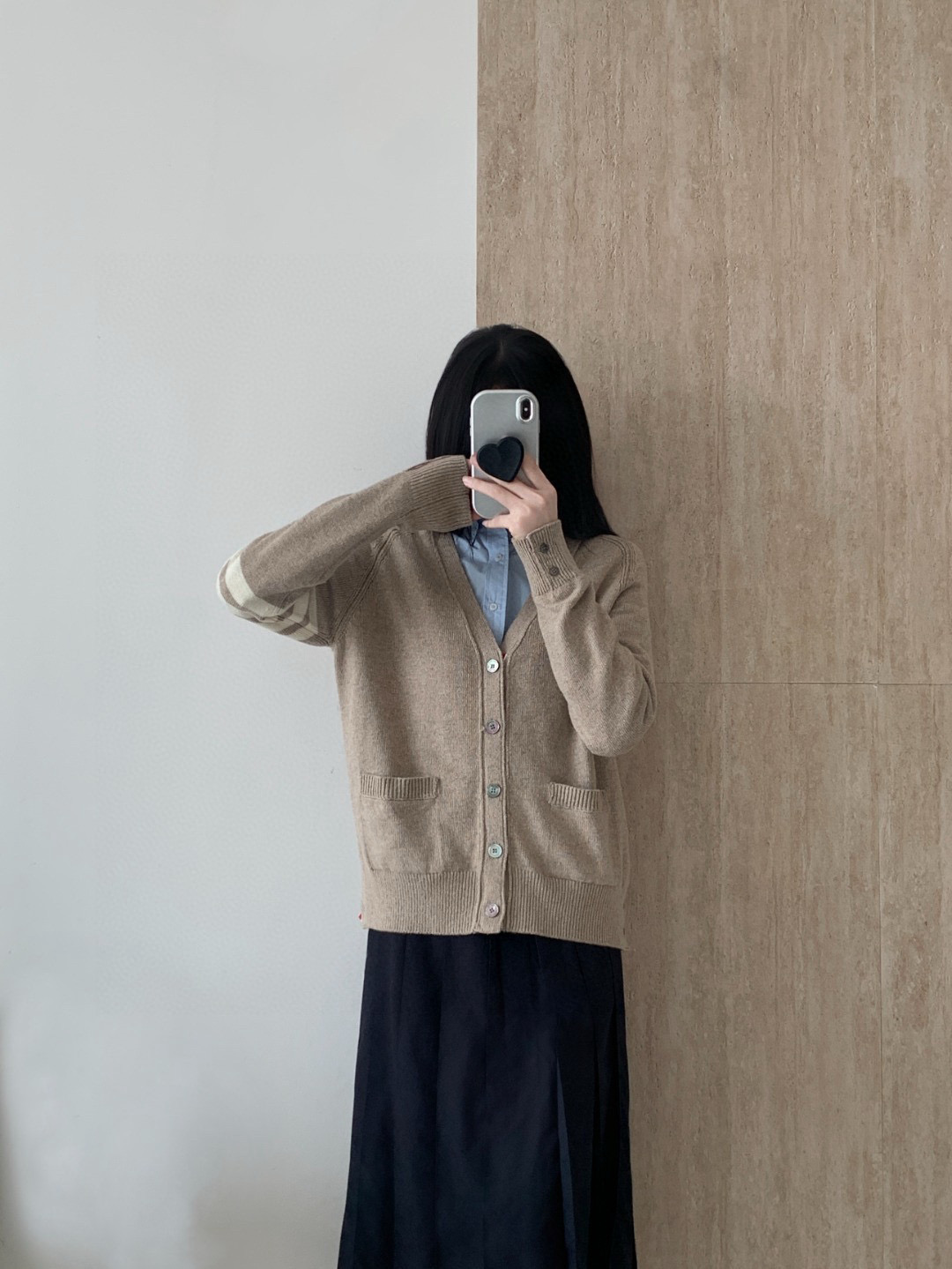 Thom Browne 톰브라운 사선 완장 스트라이프 울 가디건 베이지 22