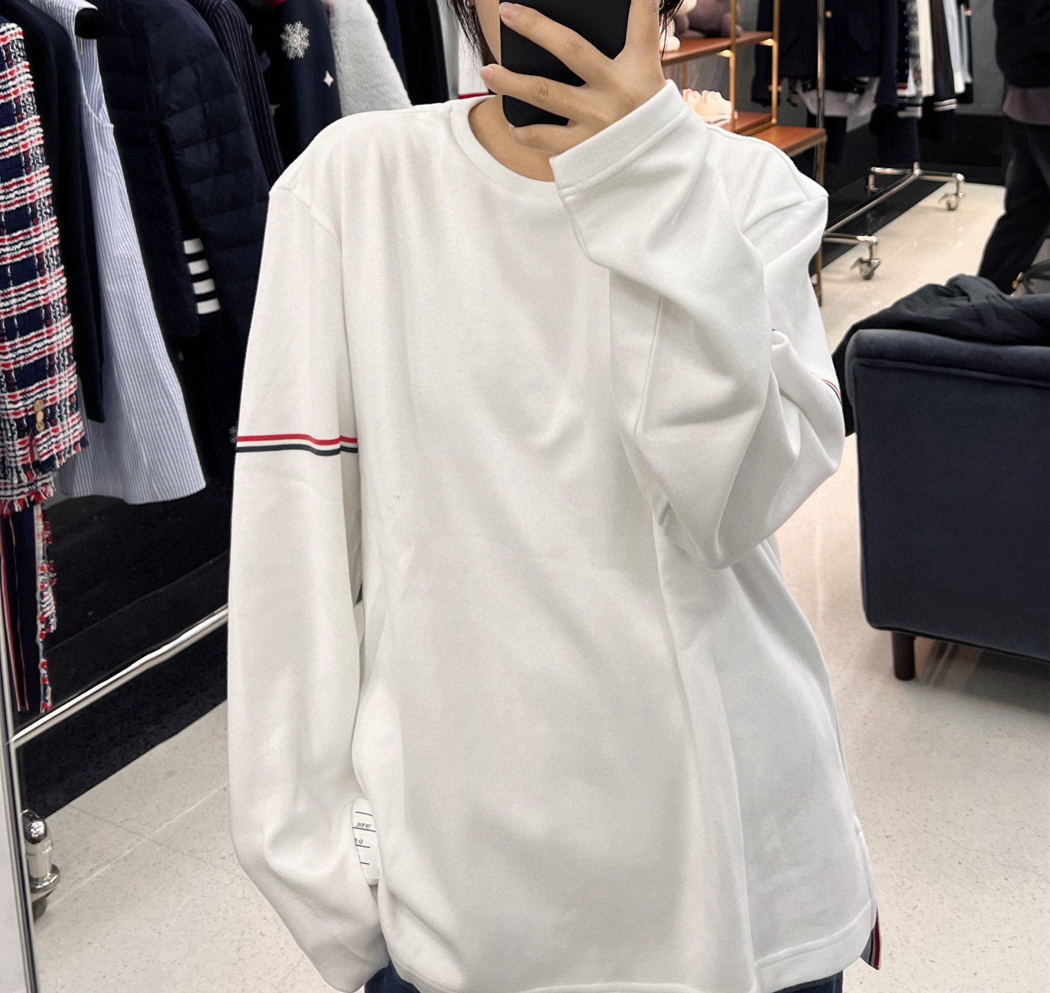 Thom Browne 톰브라운 삼선 디테일 라운드넥 긴팔 티셔츠 1