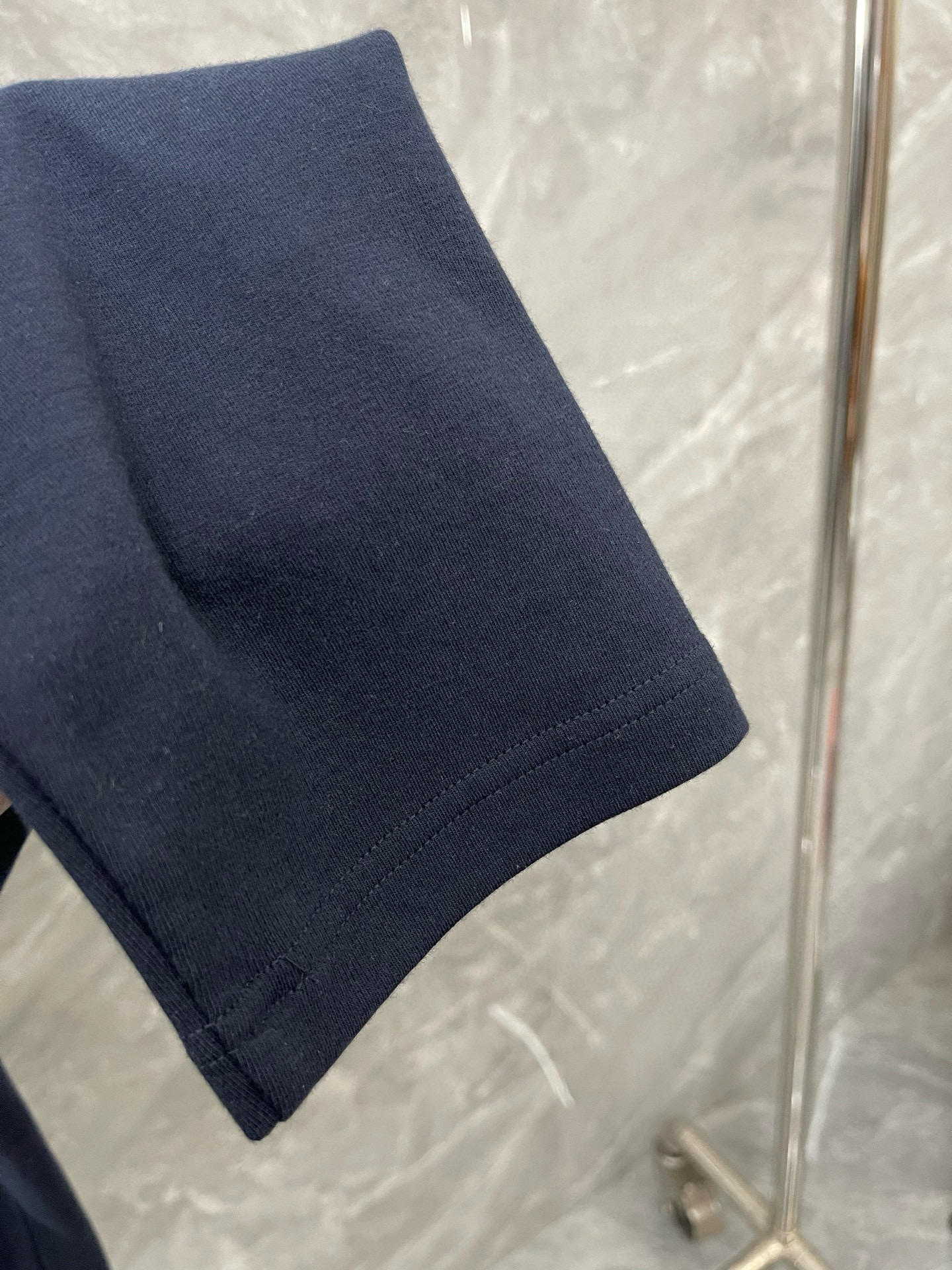 Thom Browne 톰브라운 삼선 디테일 라운드넥 긴팔 티셔츠 7