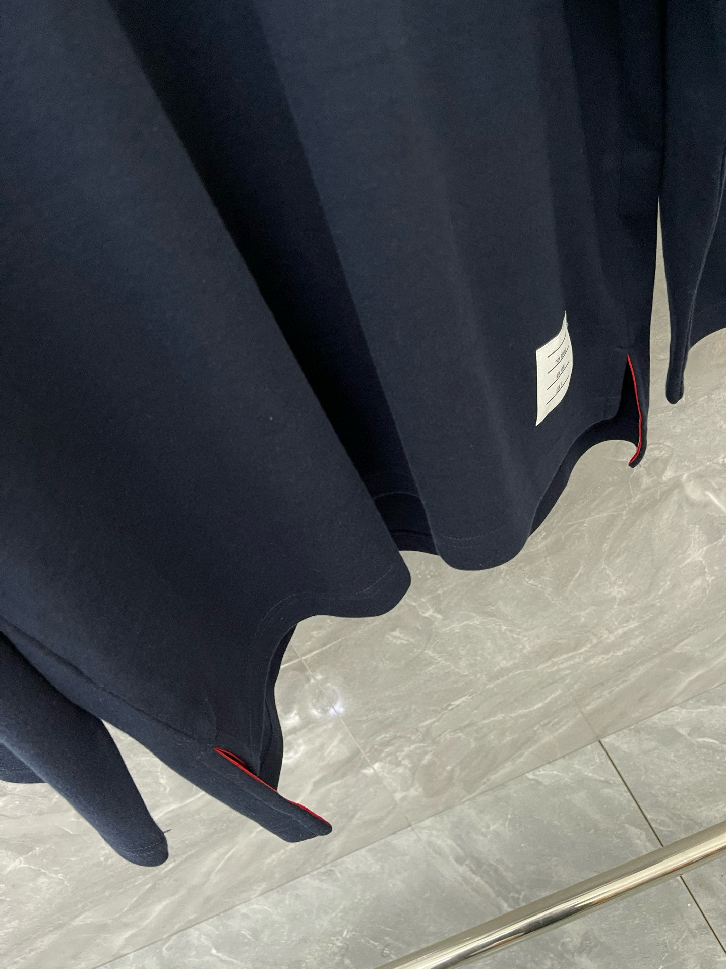 Thom Browne 톰브라운 삼선 디테일 라운드넥 긴팔 티셔츠 9