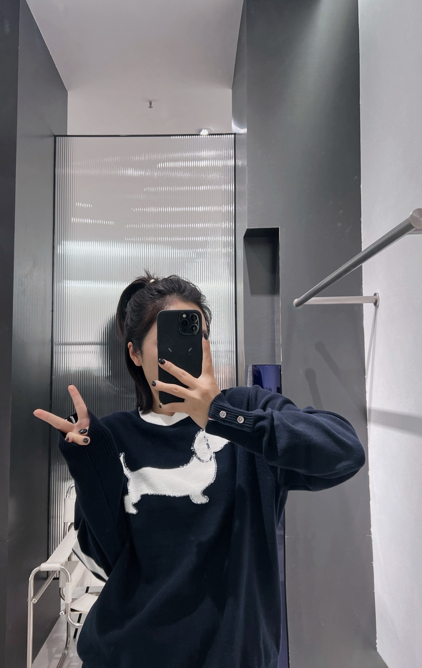 Thom Browne 톰브라운 개 패턴 라운드넥 니트 스웨터 2