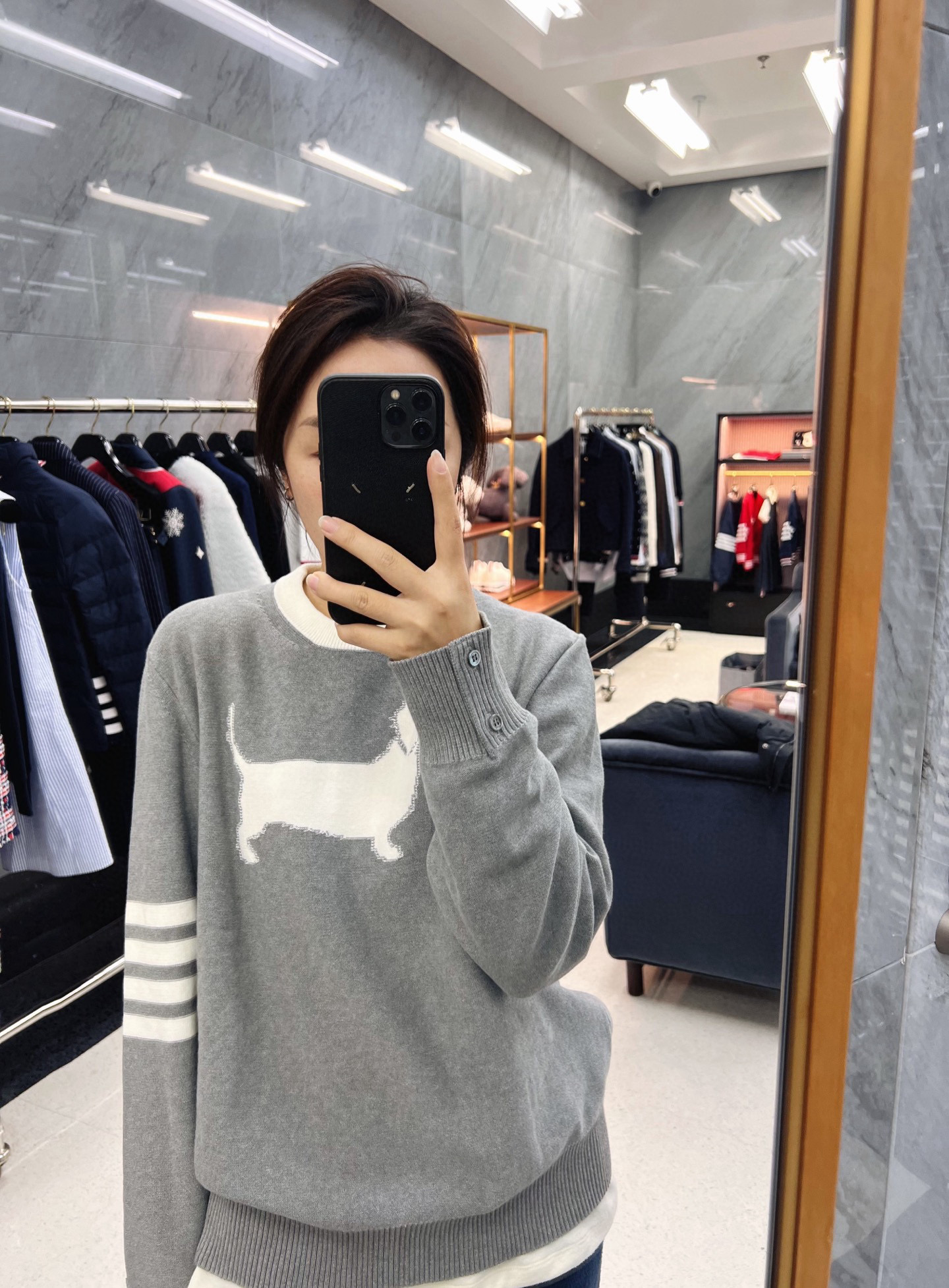 Thom Browne 톰브라운 개 패턴 라운드넥 니트 스웨터 1