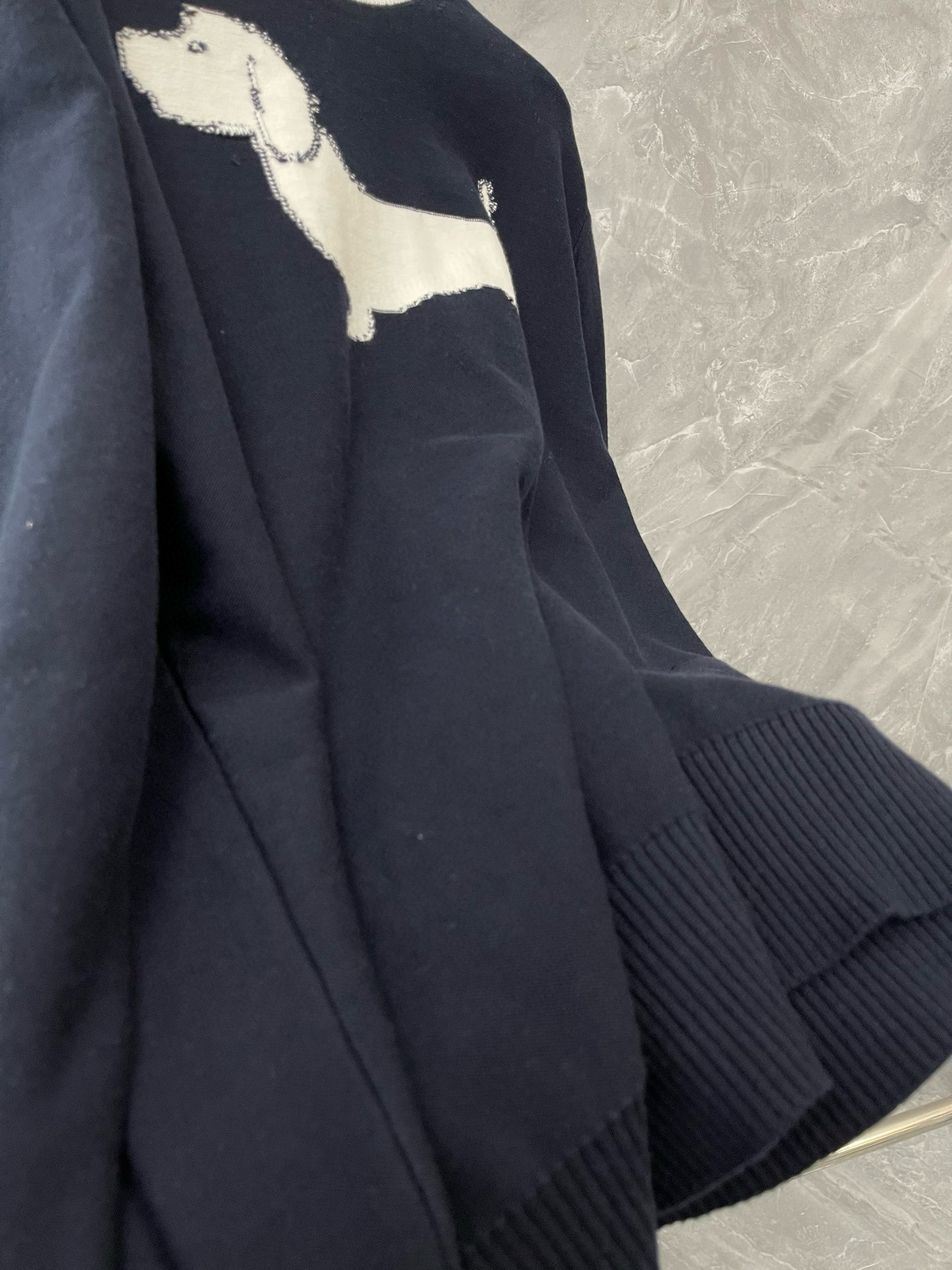 Thom Browne 톰브라운 개 패턴 라운드넥 니트 스웨터 10