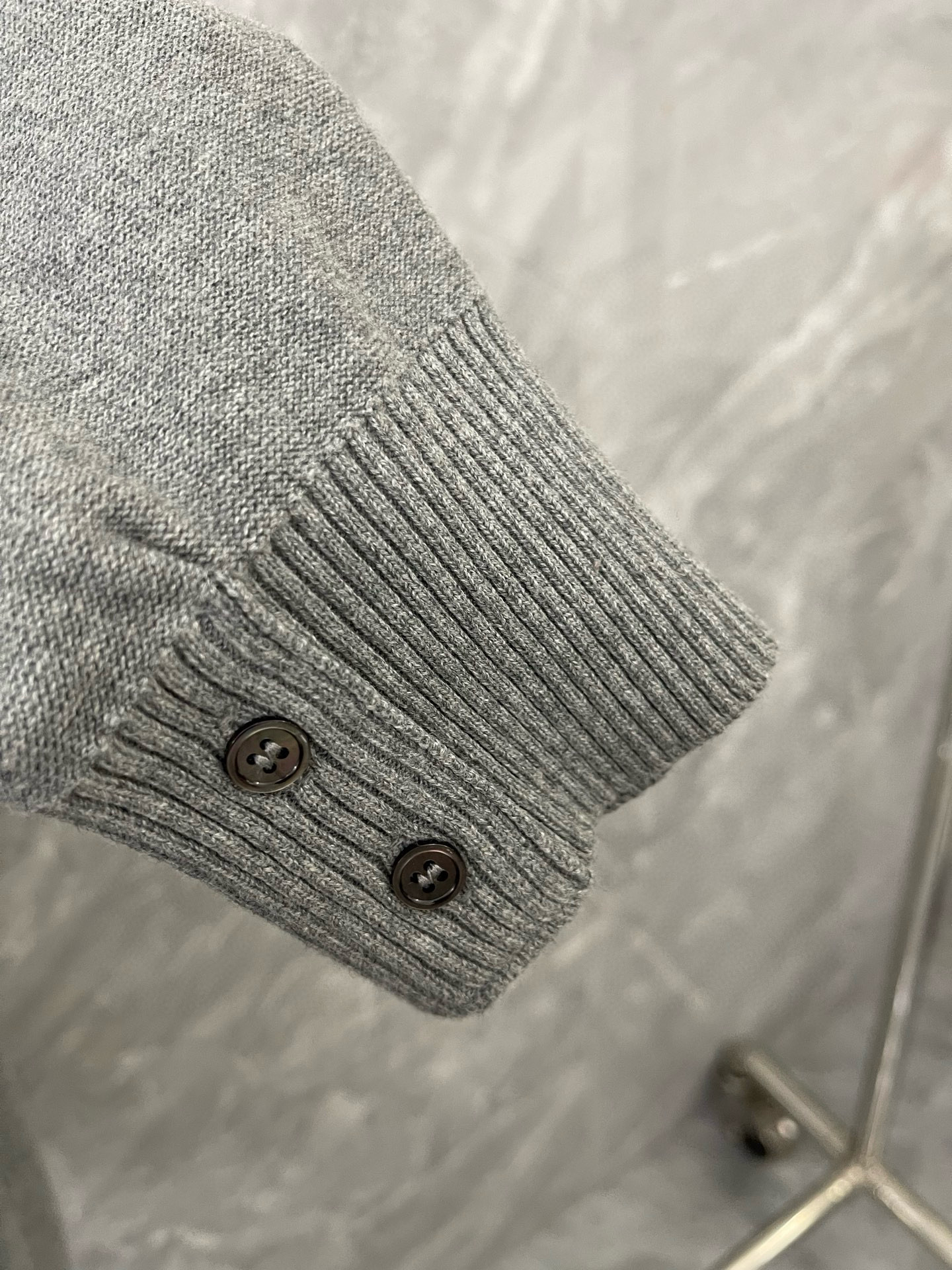 Thom Browne 톰브라운 개 패턴 라운드넥 니트 스웨터 8