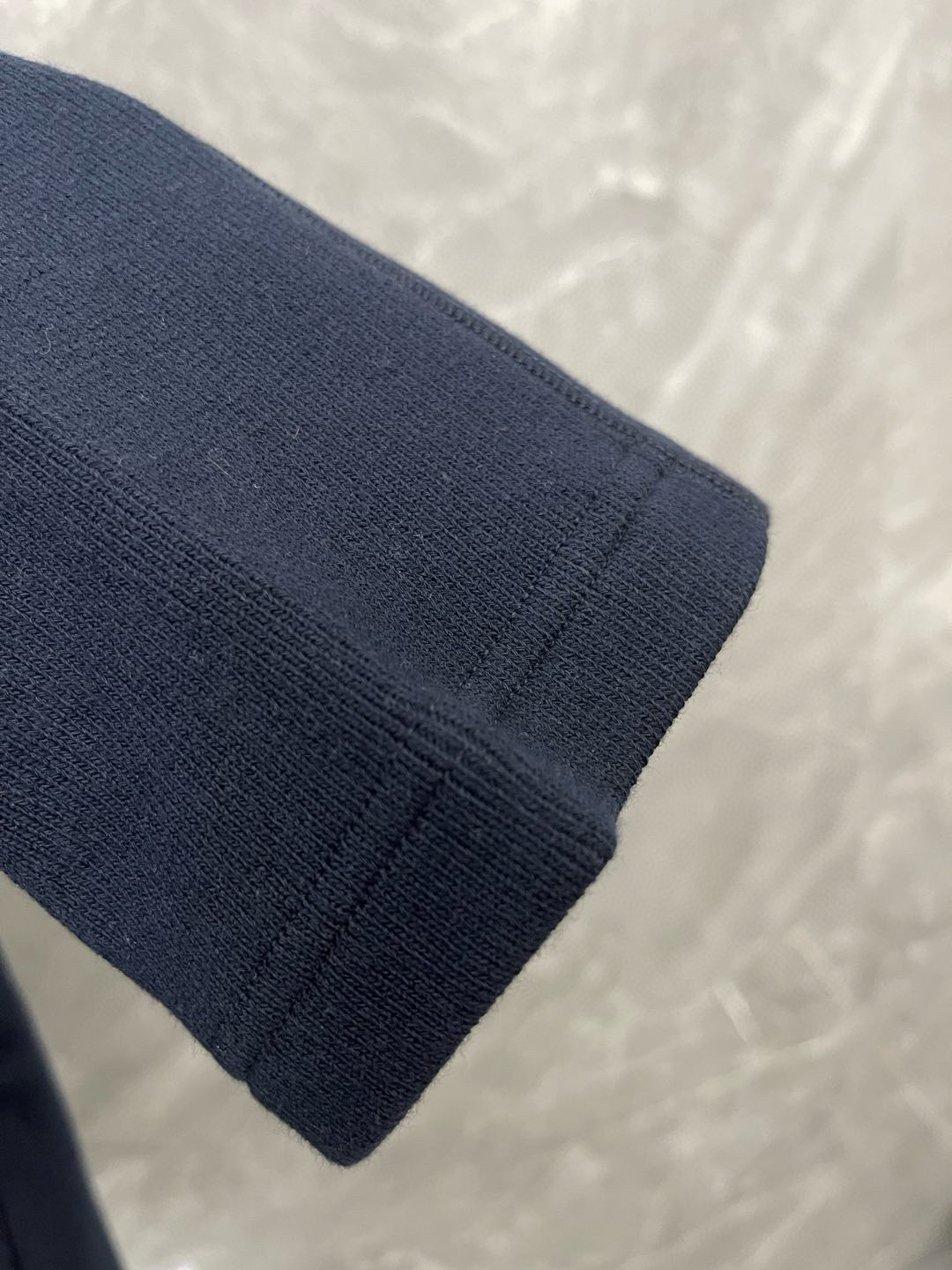 Thom Browne 톰브라운 사선 완장 클래식 라운드넥 니트 스웨터 5