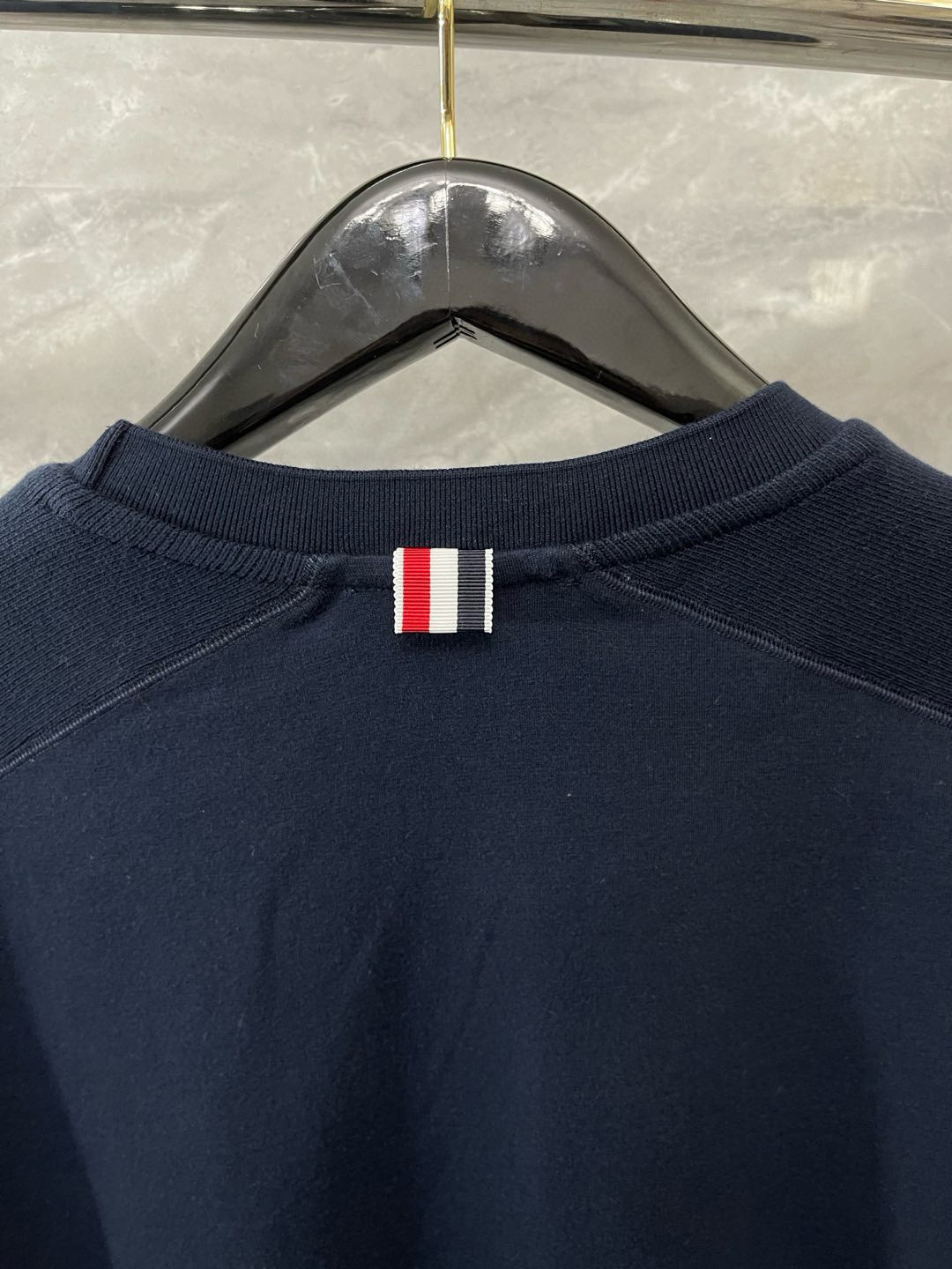 Thom Browne 톰브라운 사선 완장 클래식 라운드넥 니트 스웨터 8