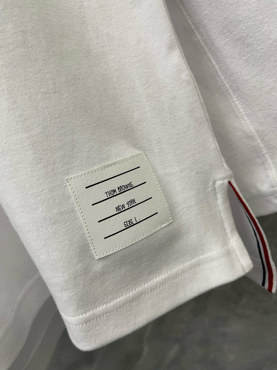 Thom Browne 톰브라운 사선 완장 클래식 라운드넥 니트 스웨터 7