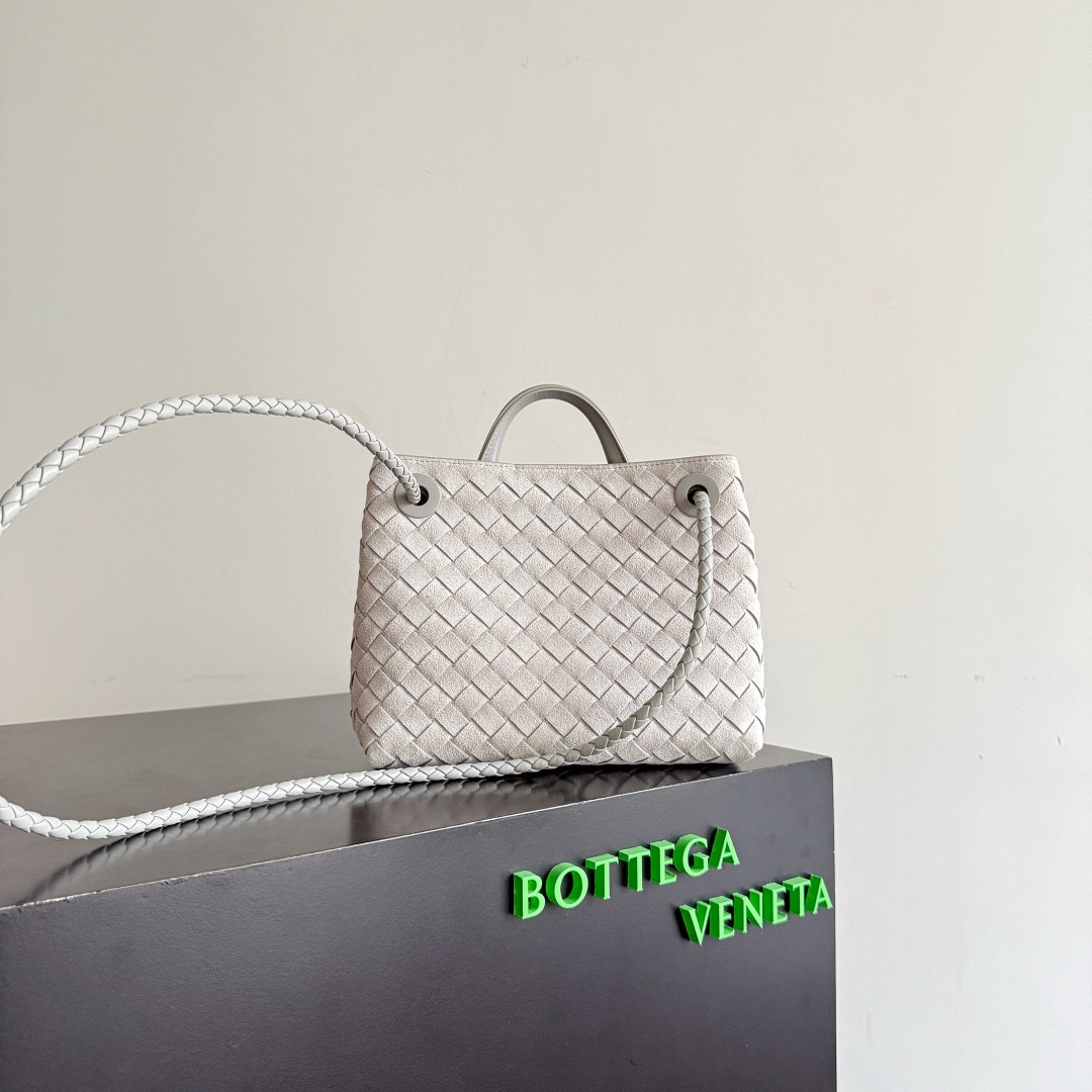 Bottega Veneta 보테가베네타 Andiamo 안디아모 인트레치아토 토트백 반쇠银灰 6
