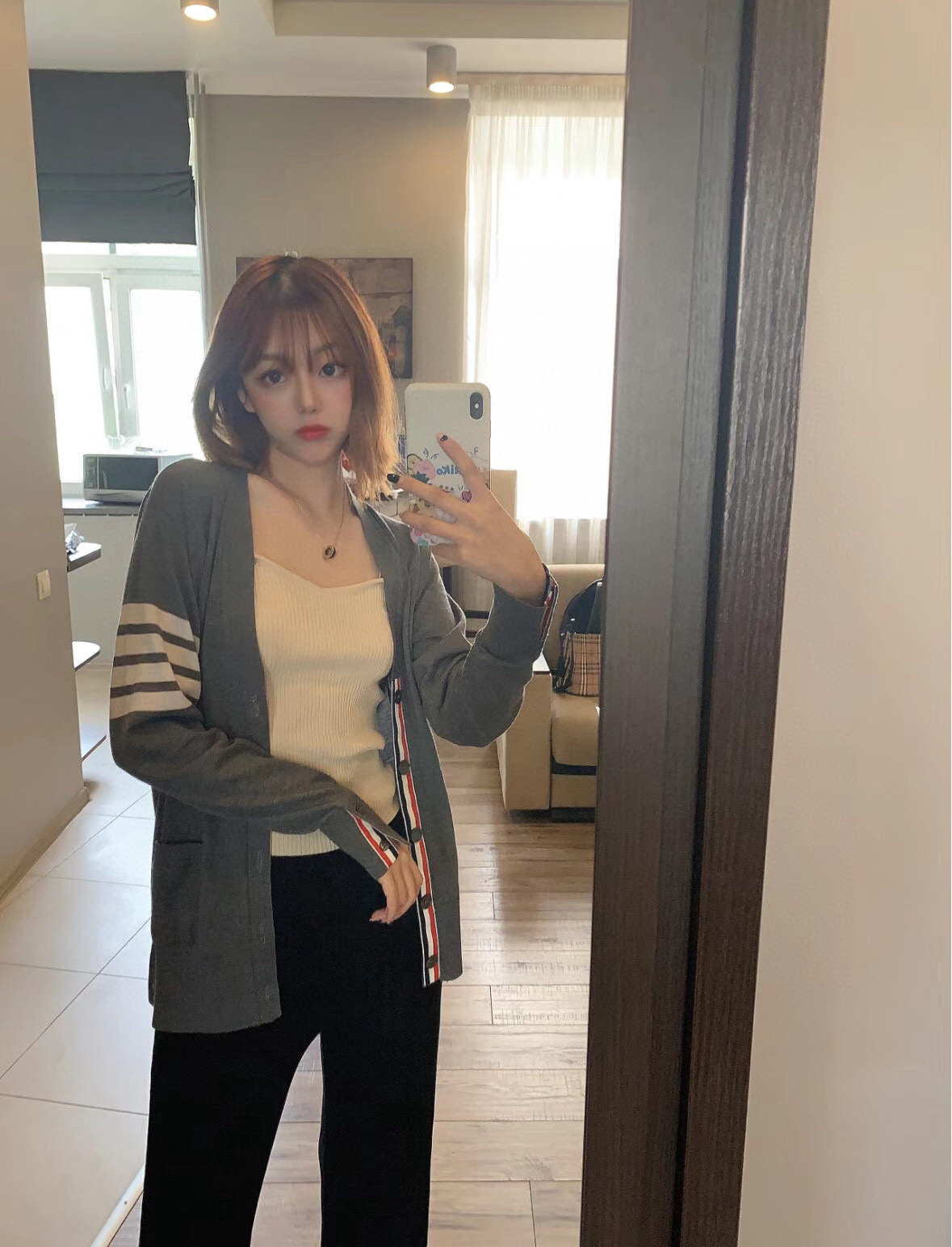 Thom Browne 톰브라운 사선 스트라이프 V넥 가디건 니트 12