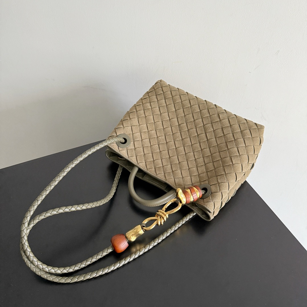 Bottega Veneta 보테가베네타 Andiamo 인트레치아토 토트백 반쥬柏树绿 9