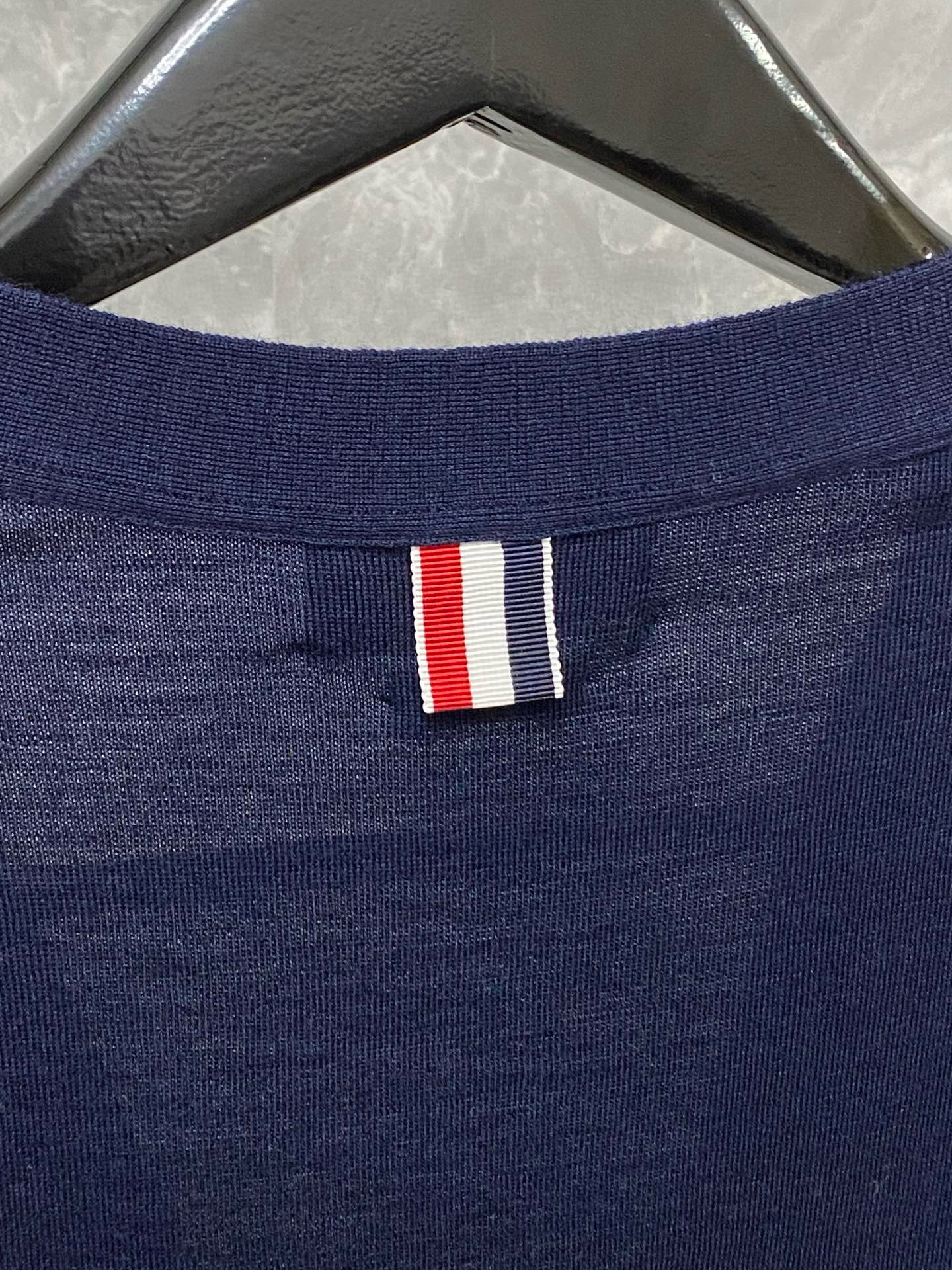 Thom Browne 톰브라운 사선 스트라이프 V넥 가디건 니트 7