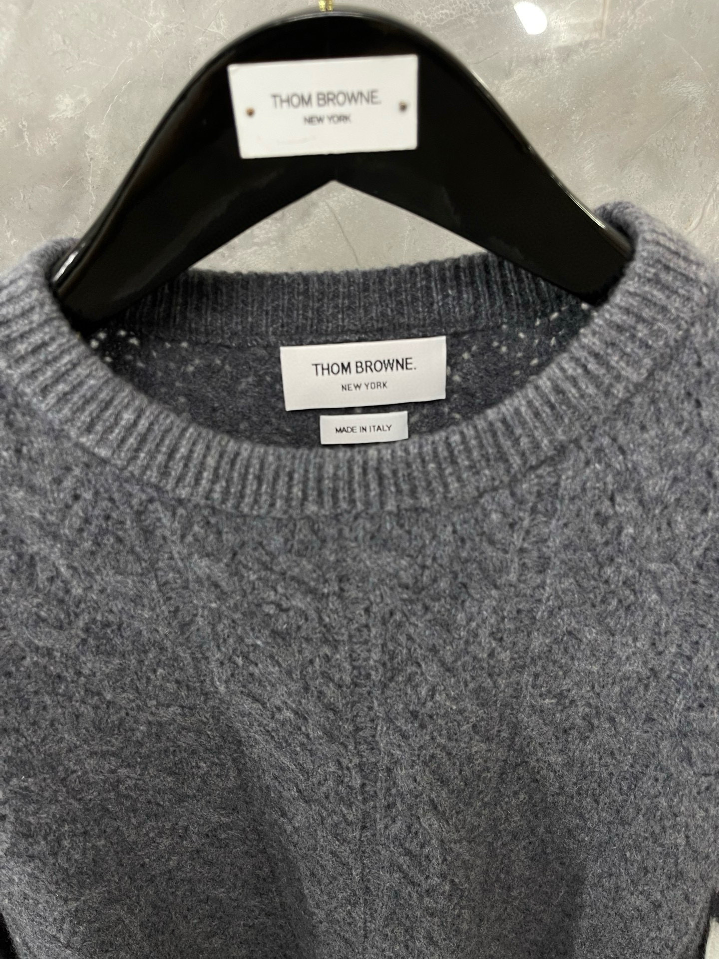 Thom Browne 톰브라운 케이블 니트 라운드넥 스웨터 2