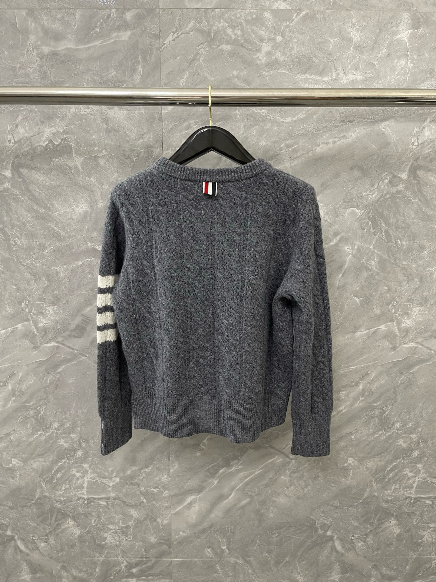 Thom Browne 톰브라운 케이블 니트 라운드넥 스웨터 9