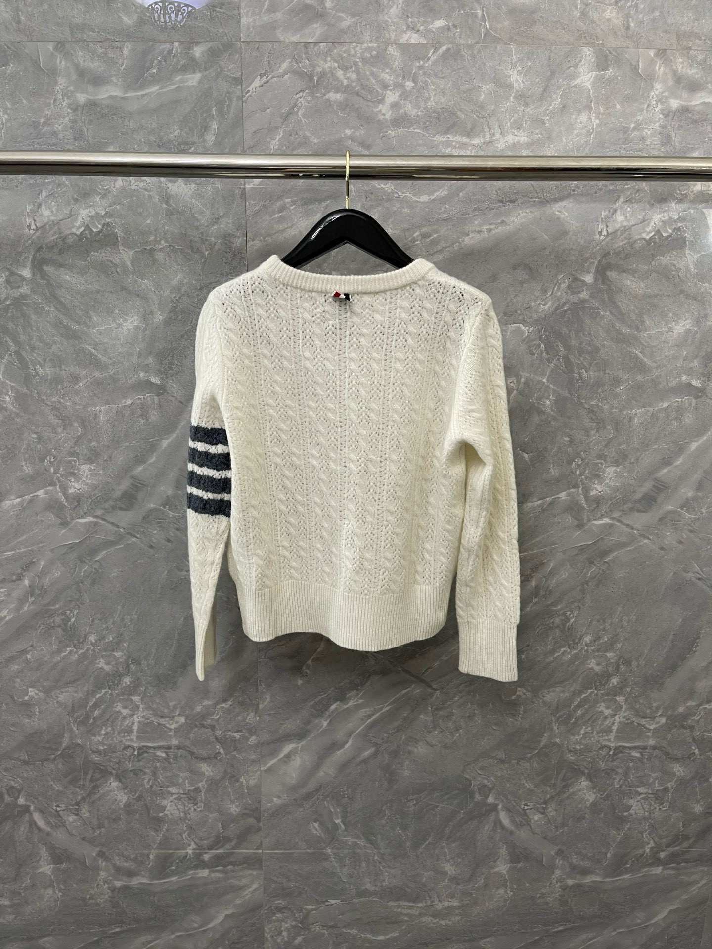 Thom Browne 톰브라운 케이블 니트 라운드넥 스웨터 9