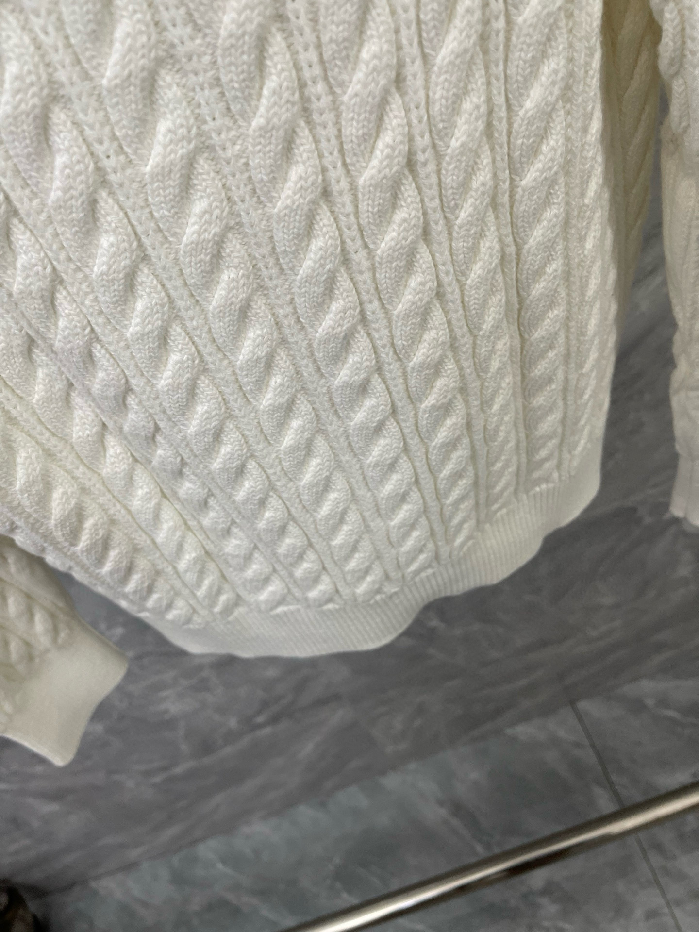 Thom Browne 톰브라운 아카데미 케이블 니트 가디건 8