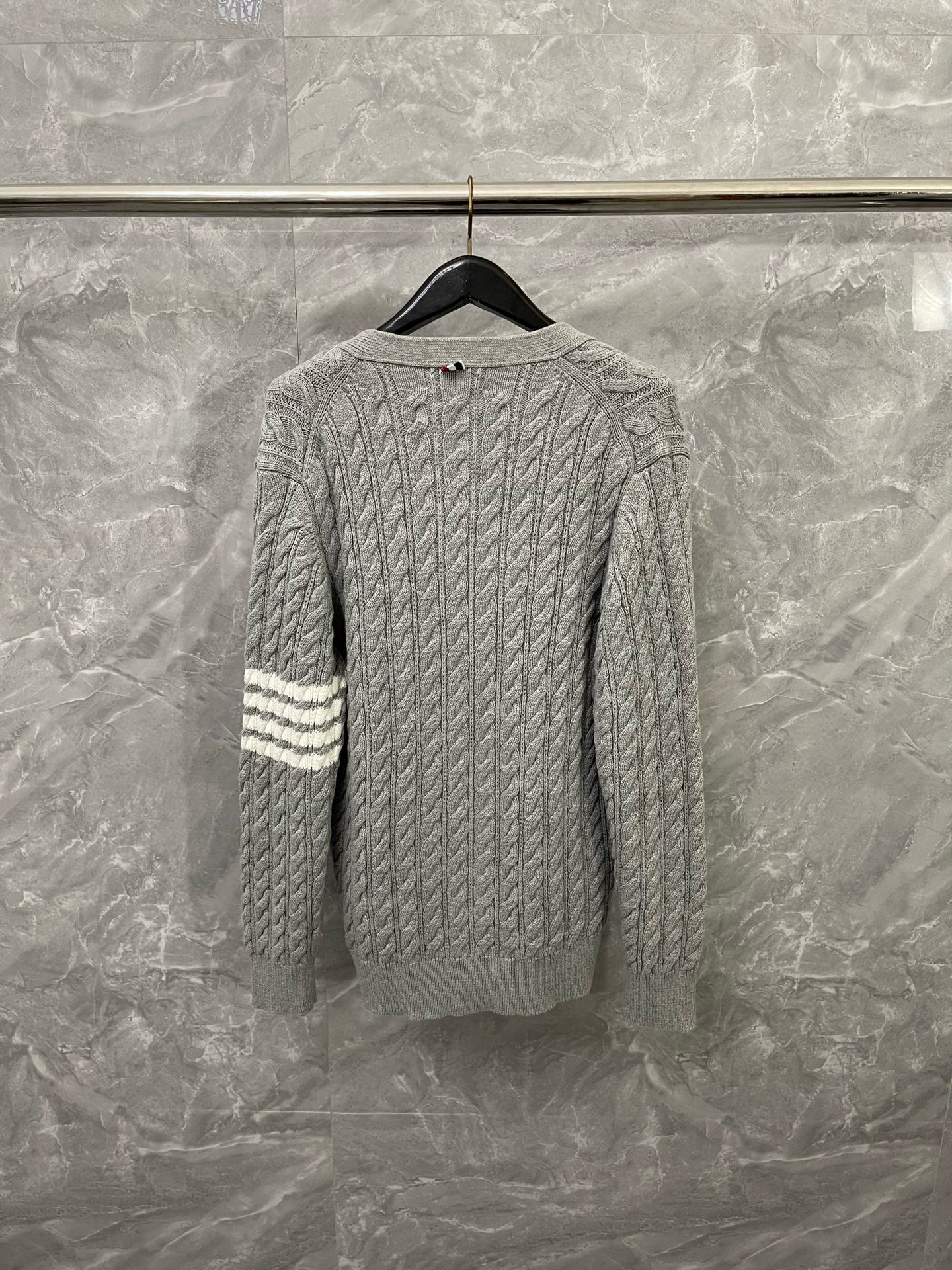 Thom Browne 톰브라운 아카데미 케이블 니트 가디건 9