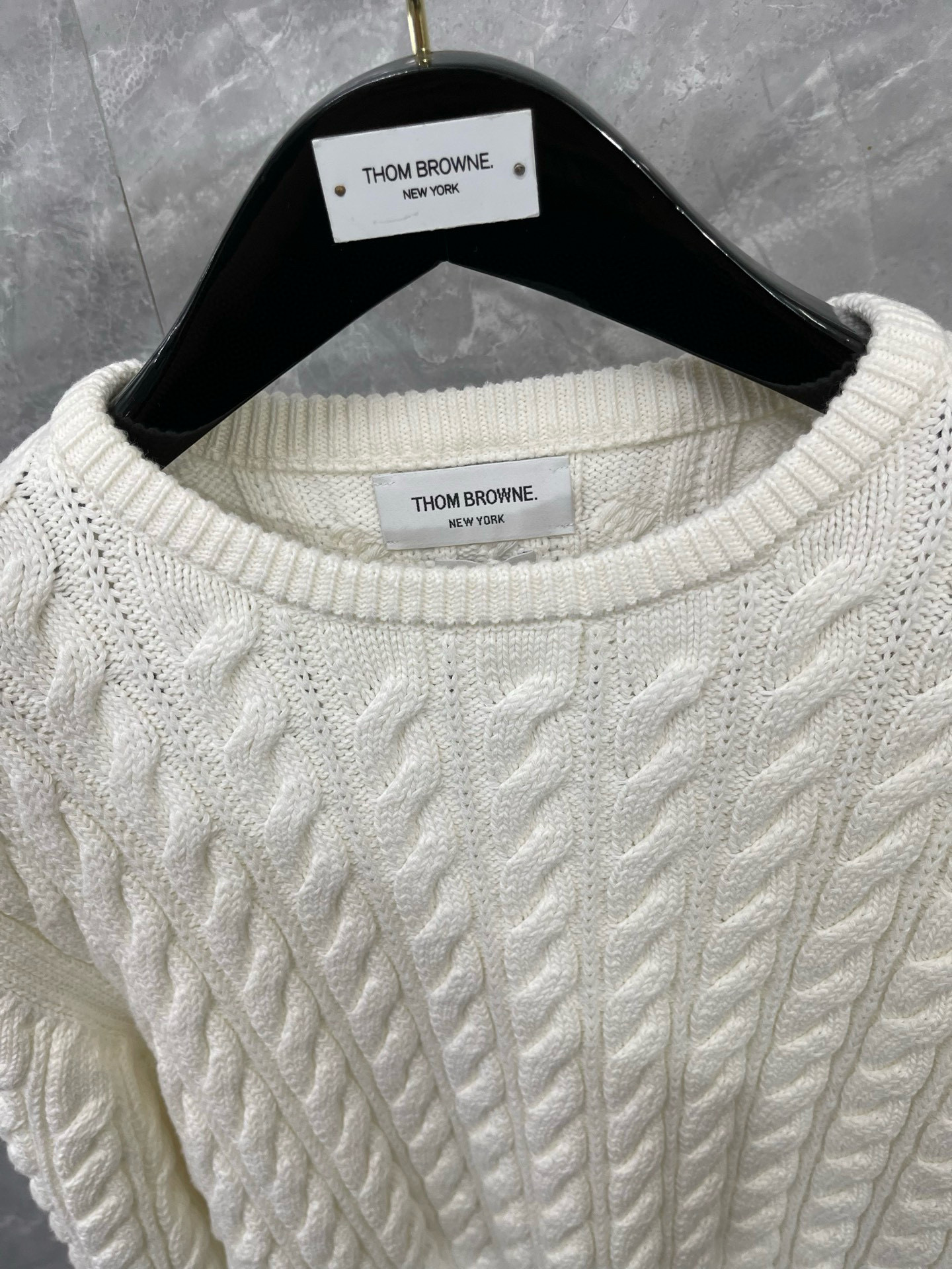 Thom Browne 톰브라운 케이블 니트 라운드넥 스웨터 2