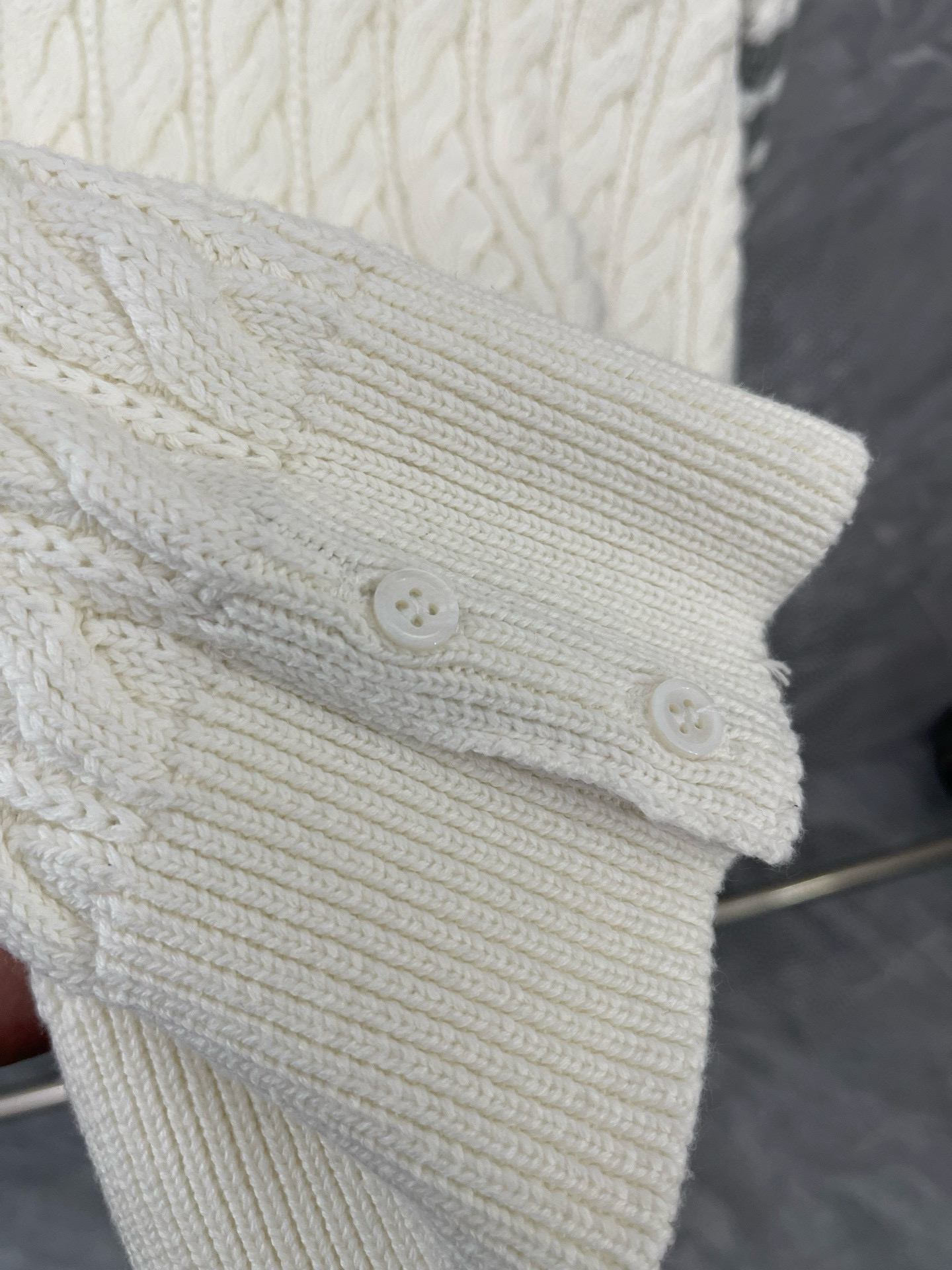 Thom Browne 톰브라운 케이블 니트 라운드넥 스웨터 6