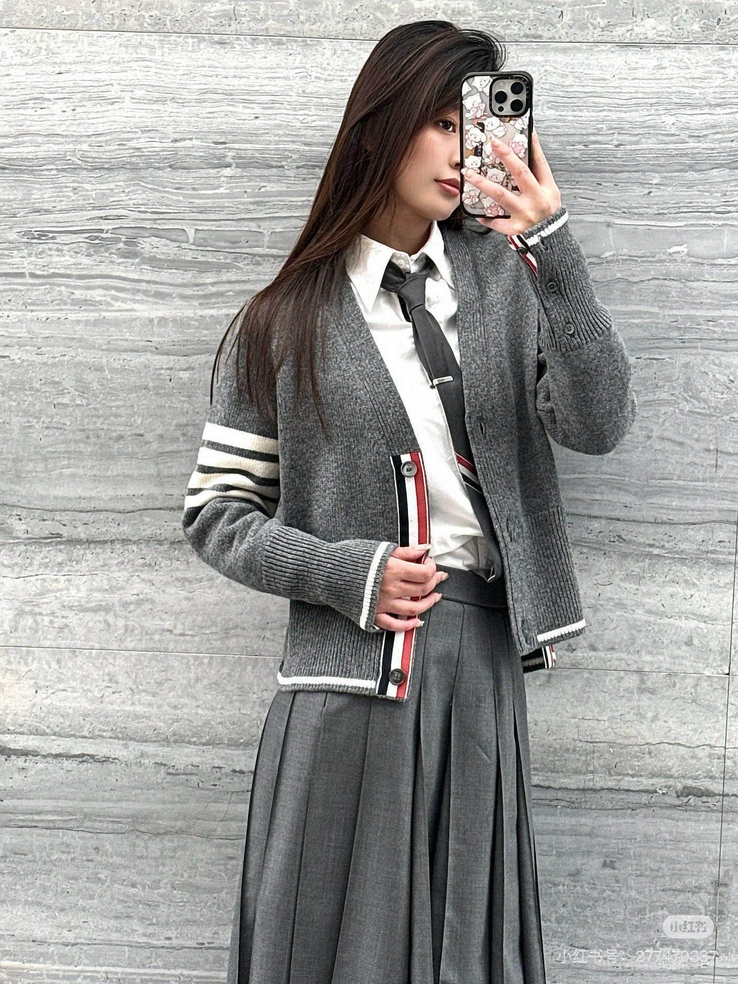 Thom Browne 톰브라운 거위 자수 스트라이프 울 가디건 5