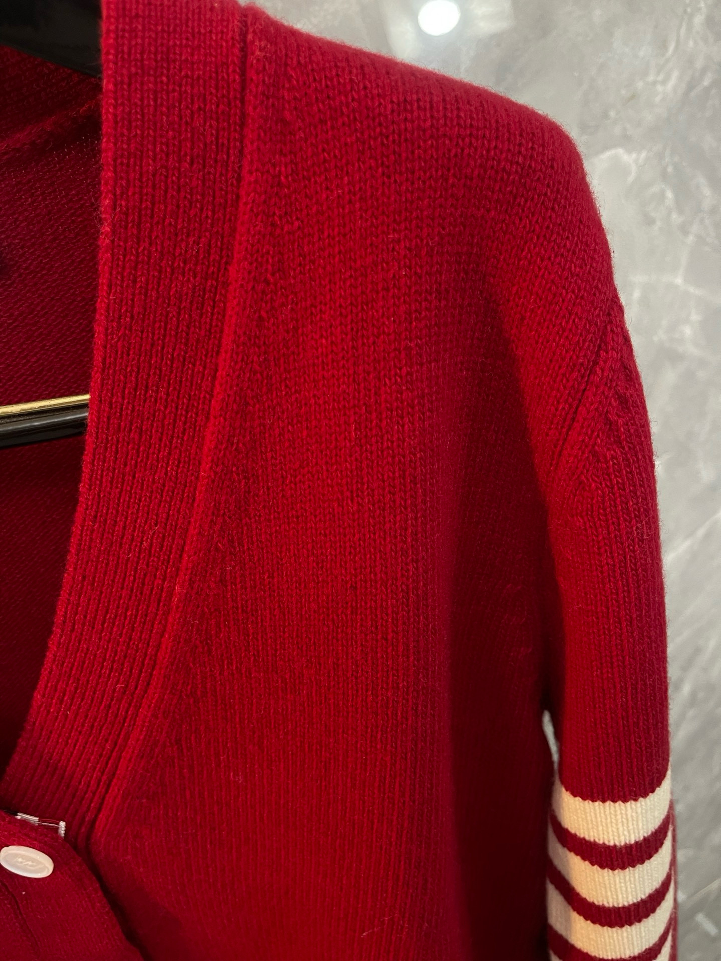 Thom Browne 톰브라운 거위 자수 스트라이프 울 가디건 3