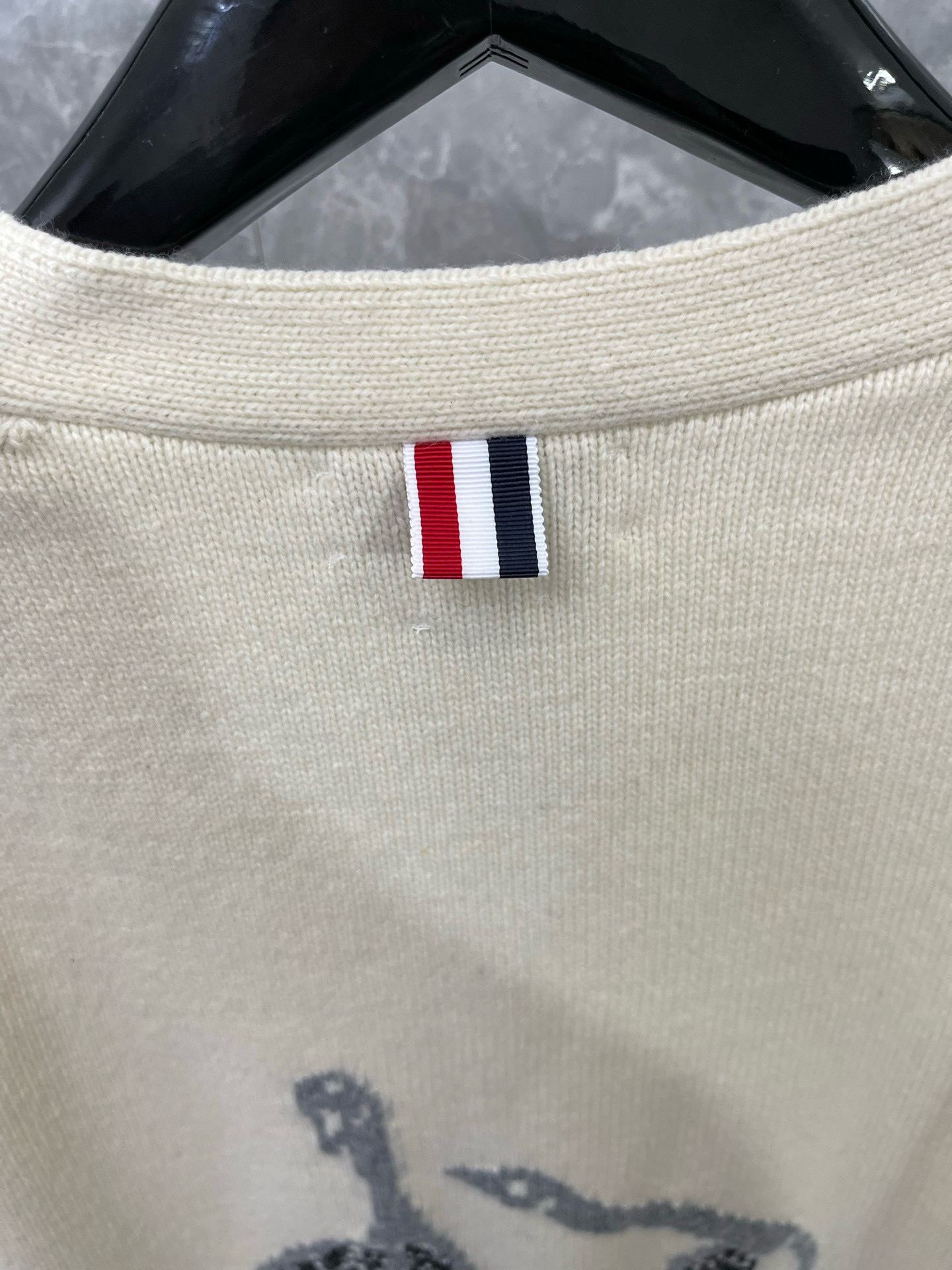 Thom Browne 톰브라운 거위 자수 스트라이프 울 가디건 8