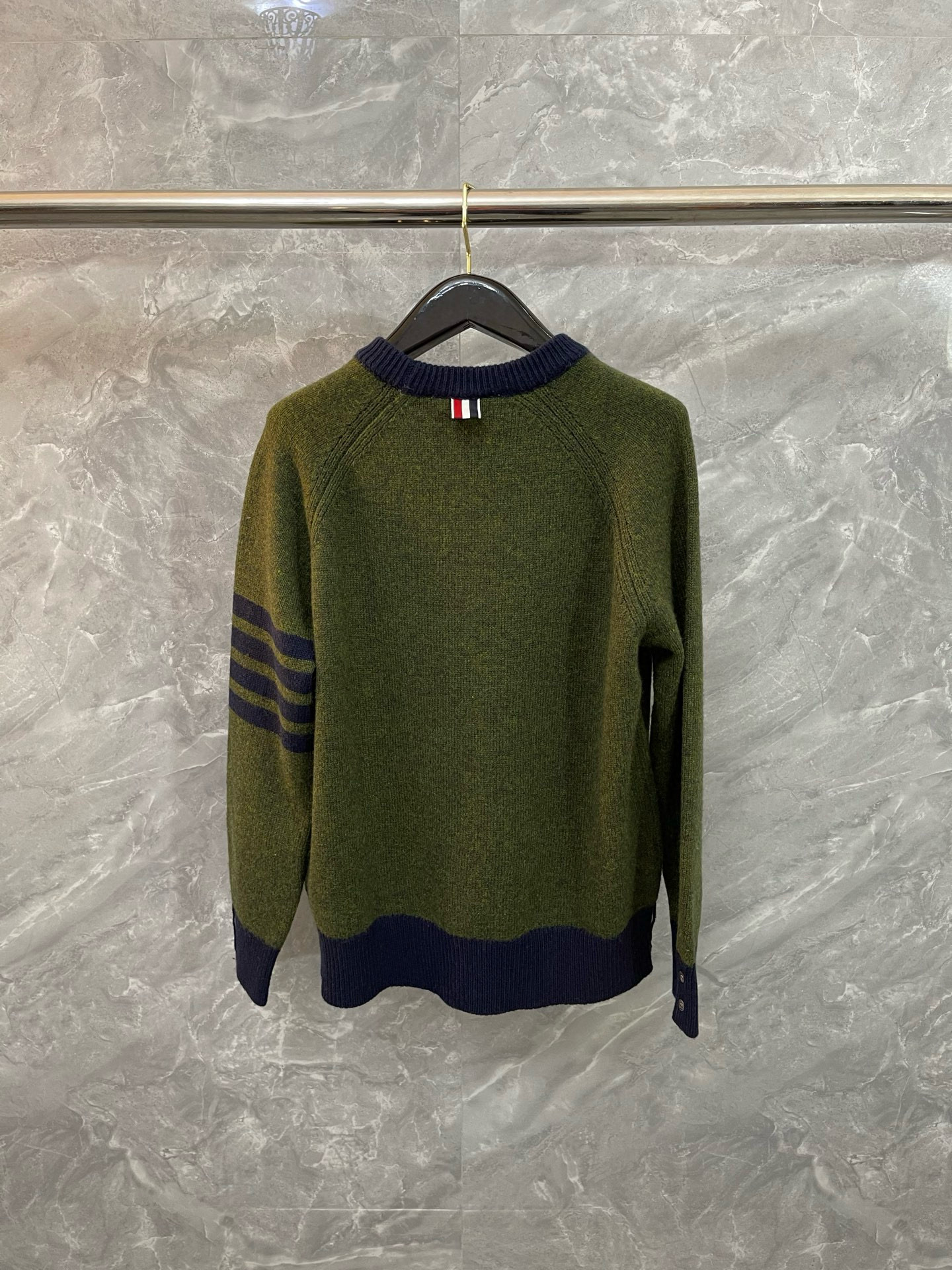 Thom Browne 톰브라운 사선 완장 스트라이프 울 니트 스웨터 12