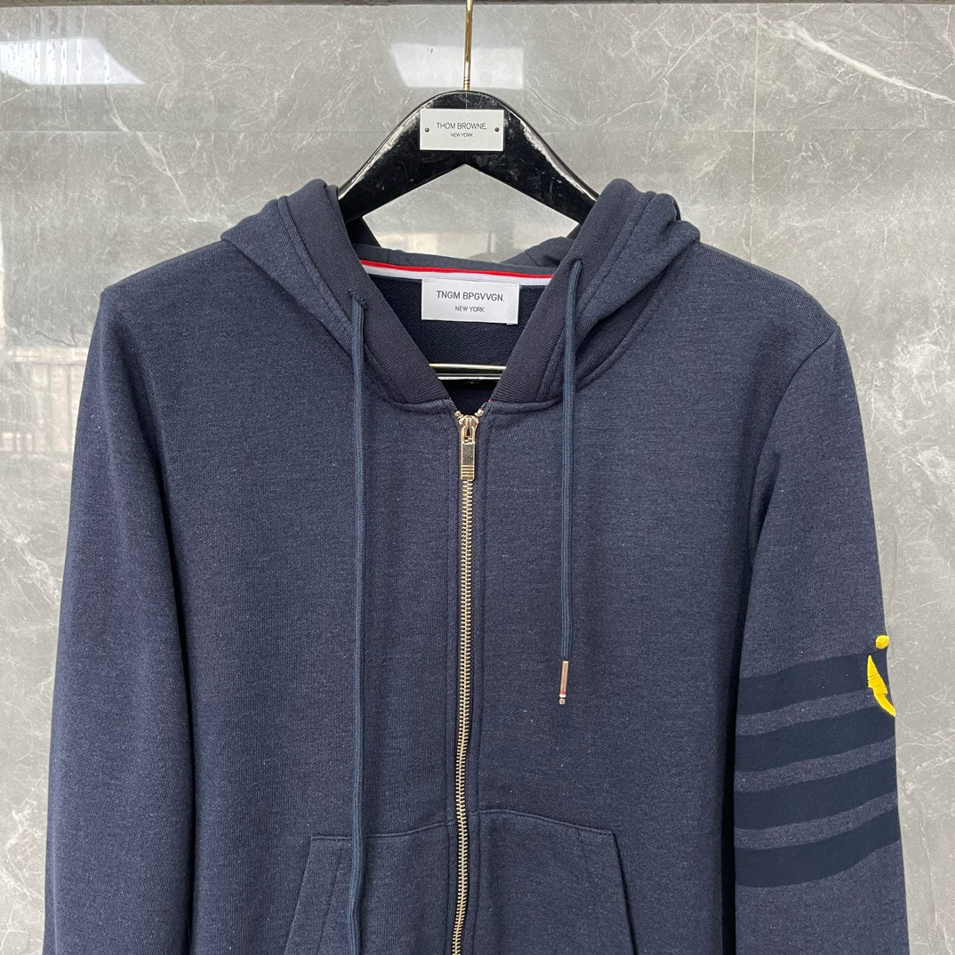 Thom Browne 톰브라운 사선 스트라이프 앵커 자수 집업 후드티 8