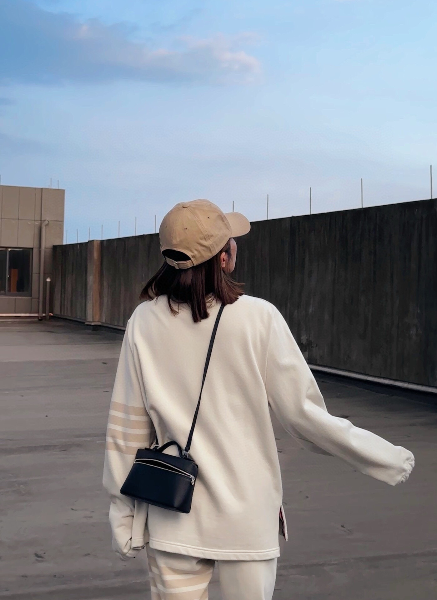 Thom Browne 톰브라운 스탠드 칼라 하프집 업 스웨트셔츠 6