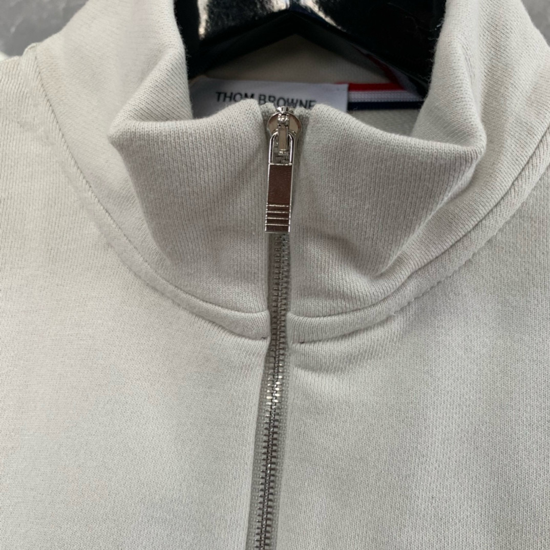 Thom Browne 톰브라운 스탠드 칼라 하프집 업 스웨트셔츠 12