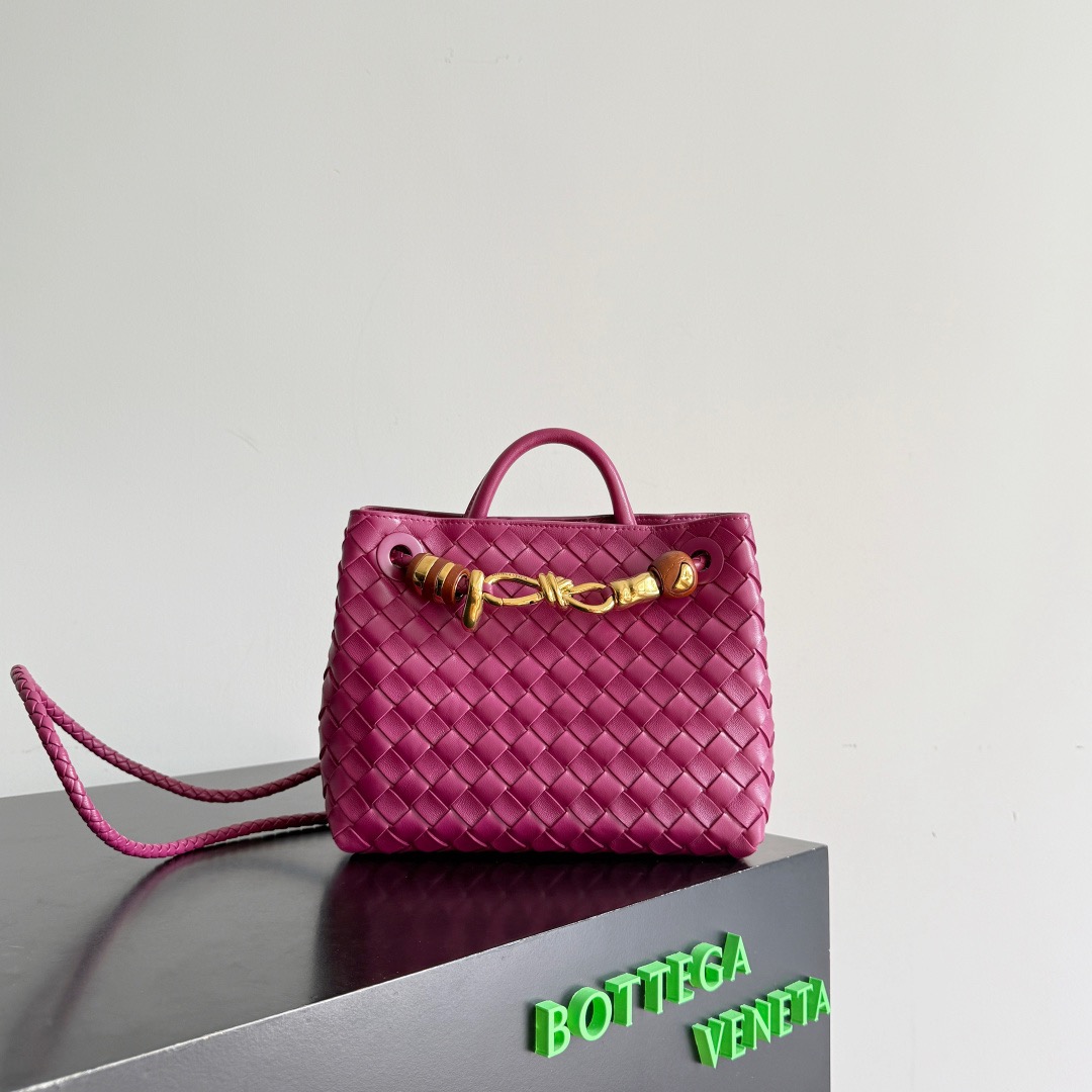 Bottega Veneta 보테가베네타 Andiamo 인트레치아토 토트백 2