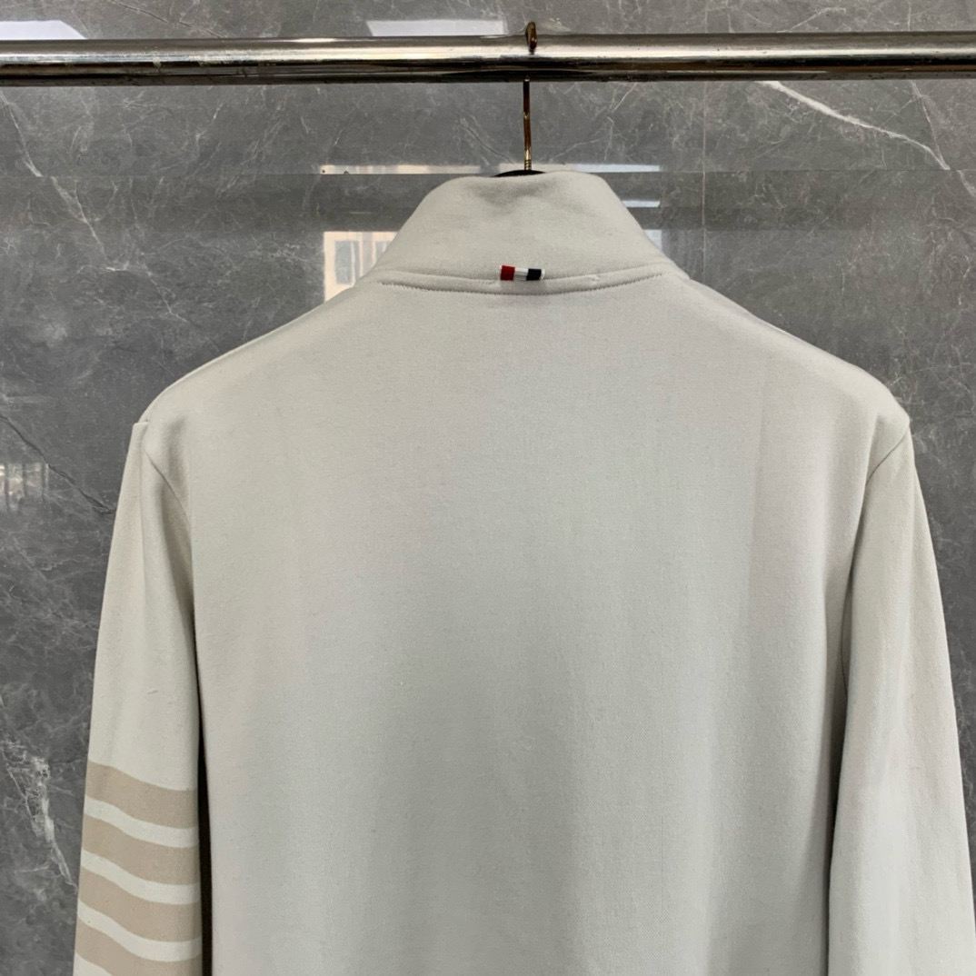 Thom Browne 톰브라운 스탠드 칼라 하프집 업 스웨트셔츠 14