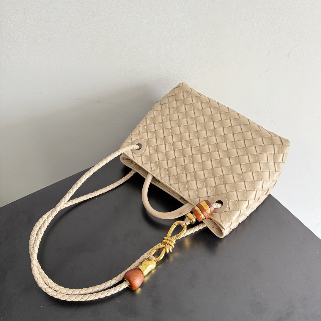 Bottega Veneta 보테가베네타 Andiamo 인트레치아토 숄더 토트백 8