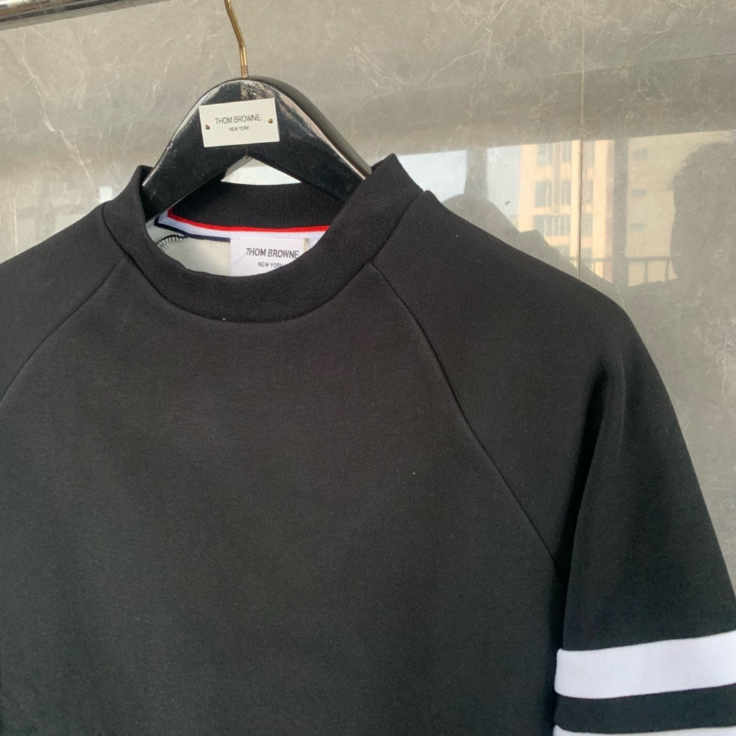 Thom Browne 톰브라운 사선 완장 로고 기모 맨투맨 스웨트셔츠 13