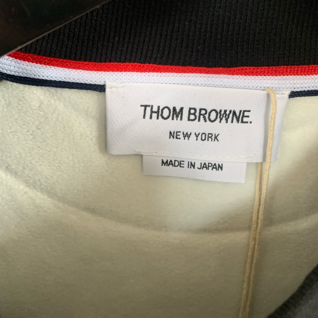 Thom Browne 톰브라운 사선 완장 로고 기모 맨투맨 스웨트셔츠 15