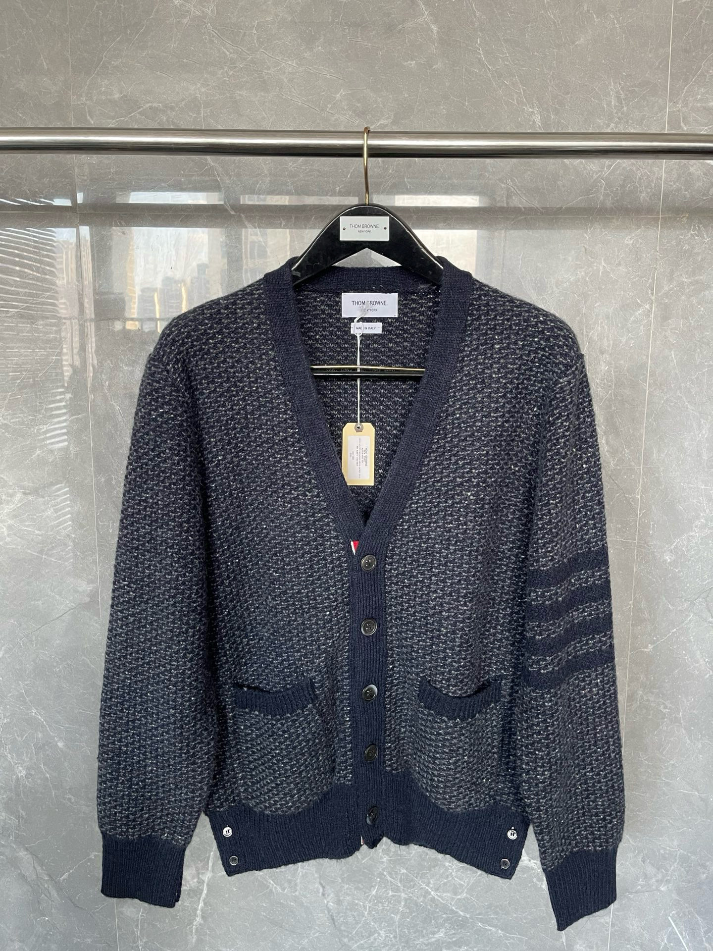 Thom Browne 톰브라운 러프 니트 피쉬스케일 패턴 가디건 9