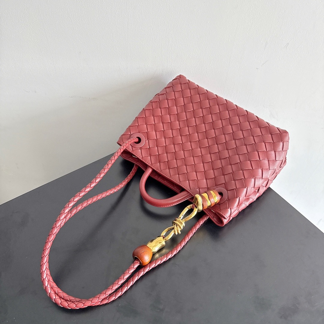 BOTTEGA VENETA 보테가베네타 Andiamo 인트레치아토 토트 크로스백 버건디 25cm 7