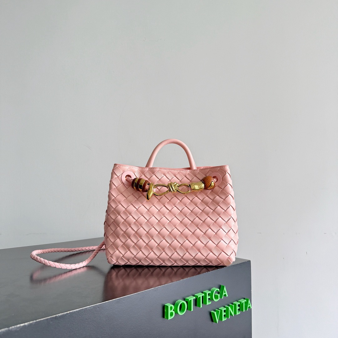 Bottega Veneta 보테가베네타 Andiamo 인트레치아토 미니 토트백 2