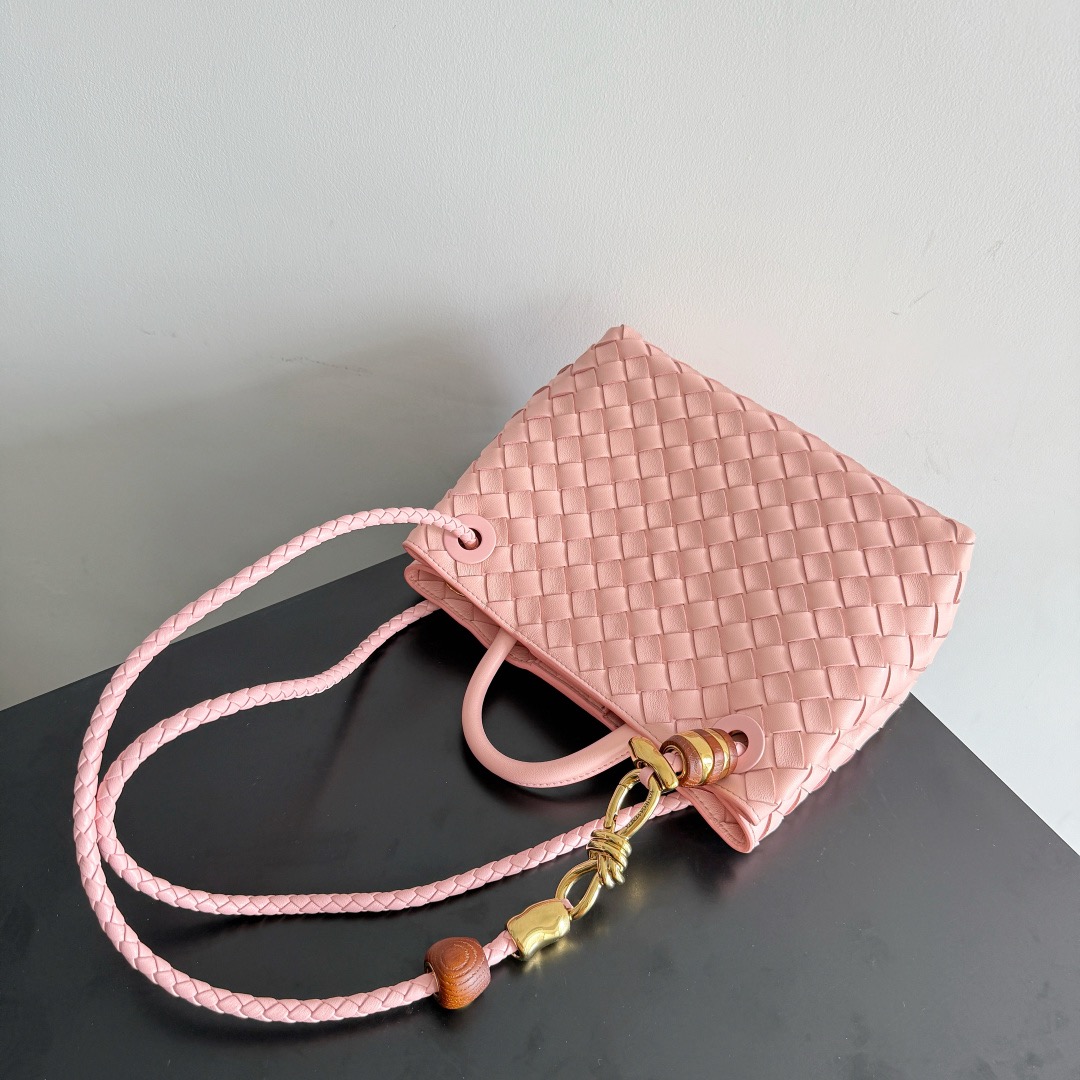 Bottega Veneta 보테가베네타 Andiamo 인트레치아토 미니 토트백 4
