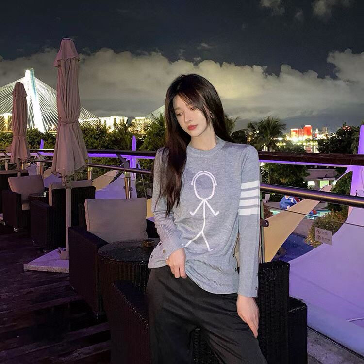 Thom Browne 톰브라운 스틱맨 라운드넥 울 니트 스웨터 3