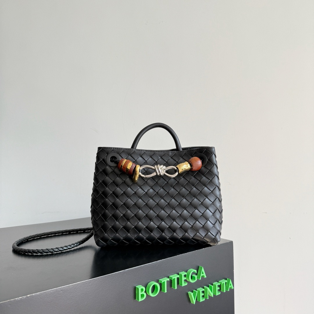 Bottega Veneta 보테가베네타 Andiamo 안디아모 인트레치아토 토트백 12