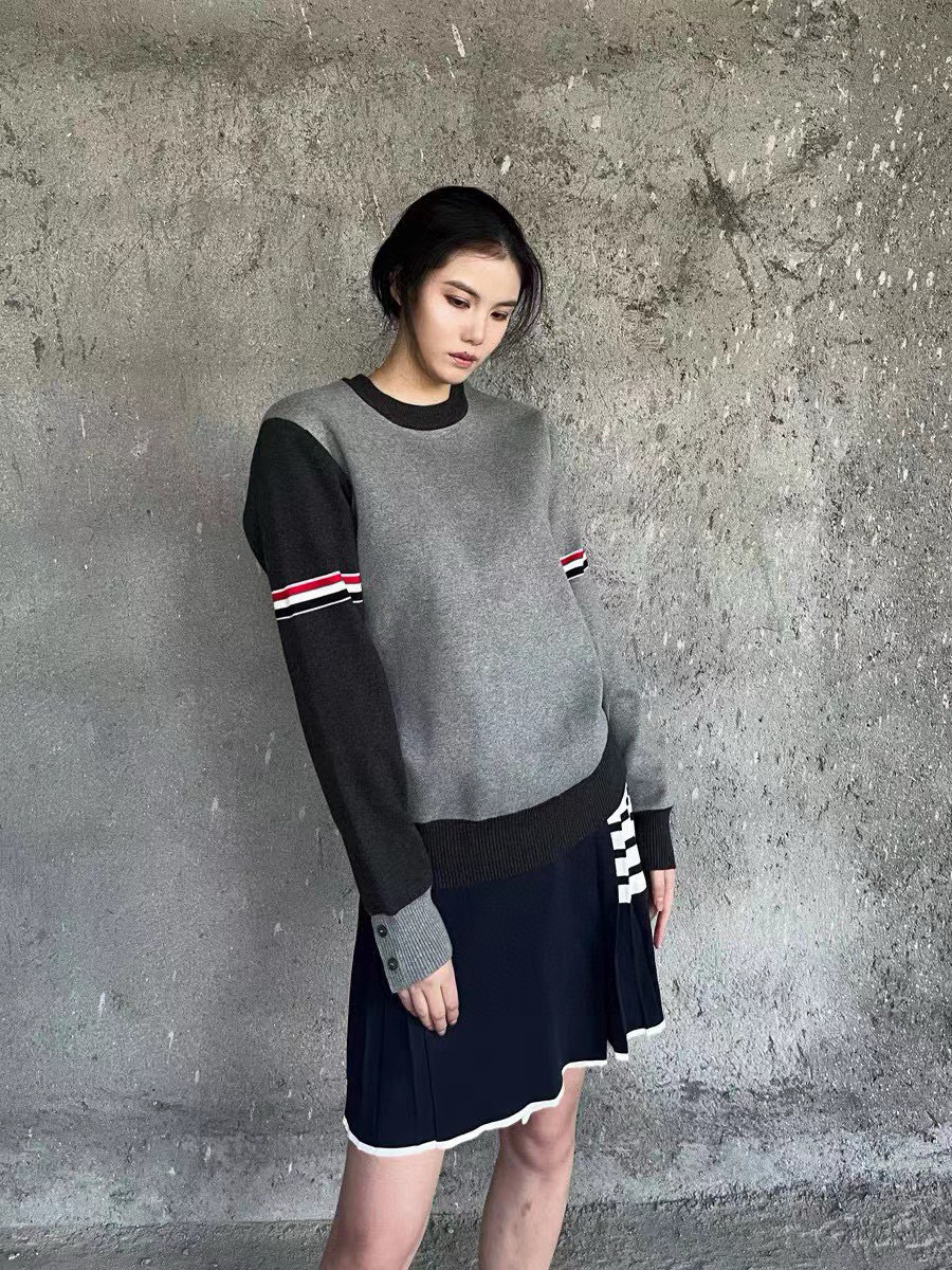 Thom Browne 톰브라운 TB23/FW 삼색 배색 라운드넥 니트 스웨터 5